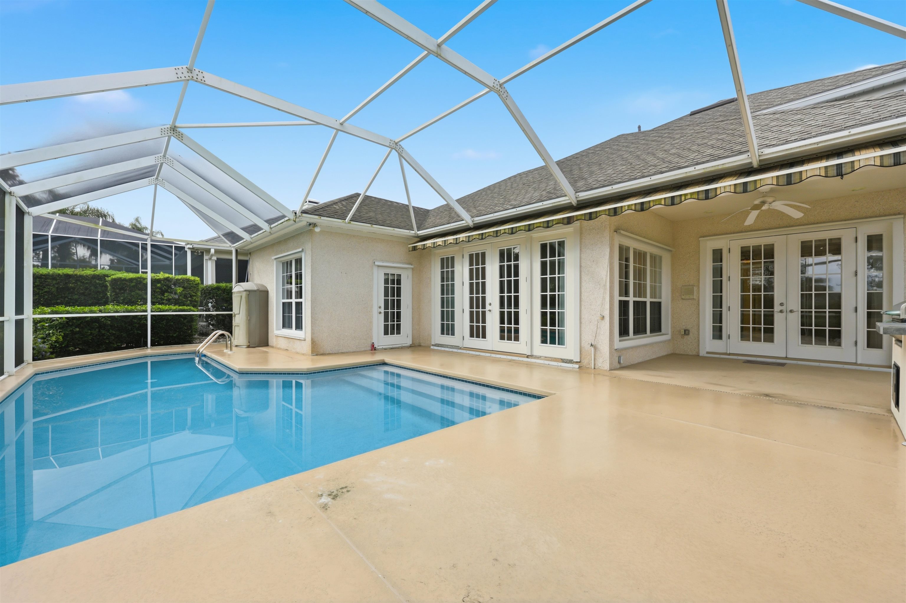 800 Summer Bay Dr