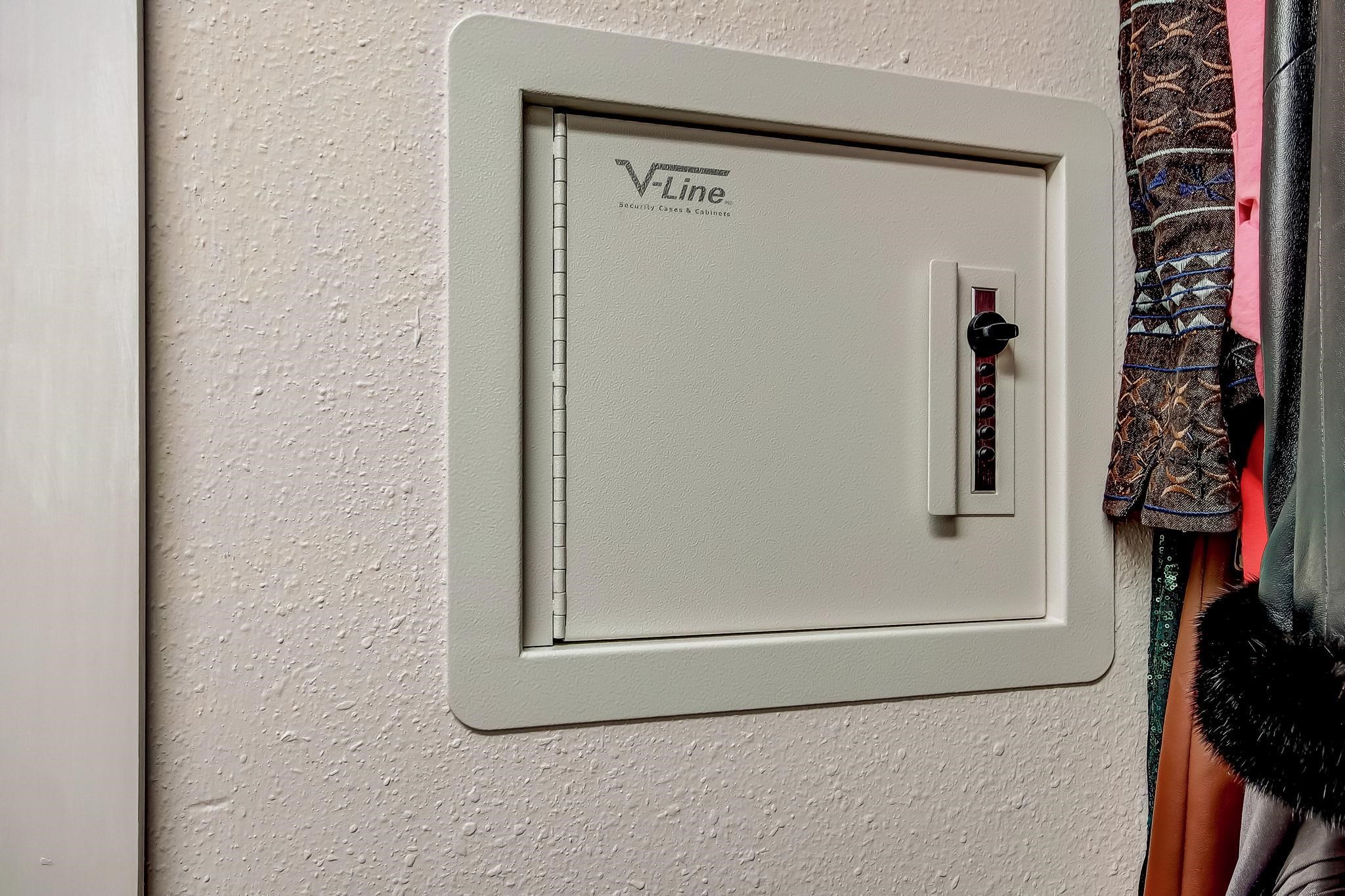 644 Sun Down Cir-Home + Buildable Lot