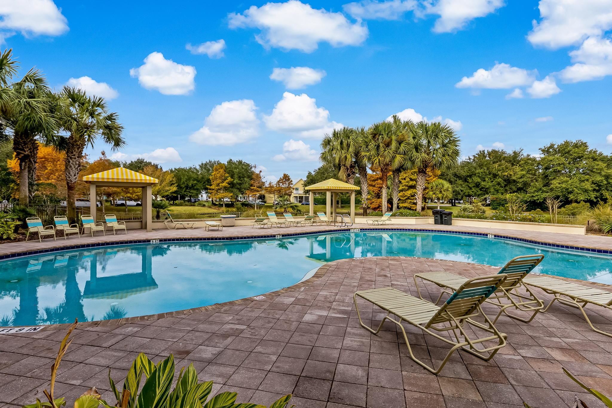 644 Sun Down Cir-Home + Buildable Lot