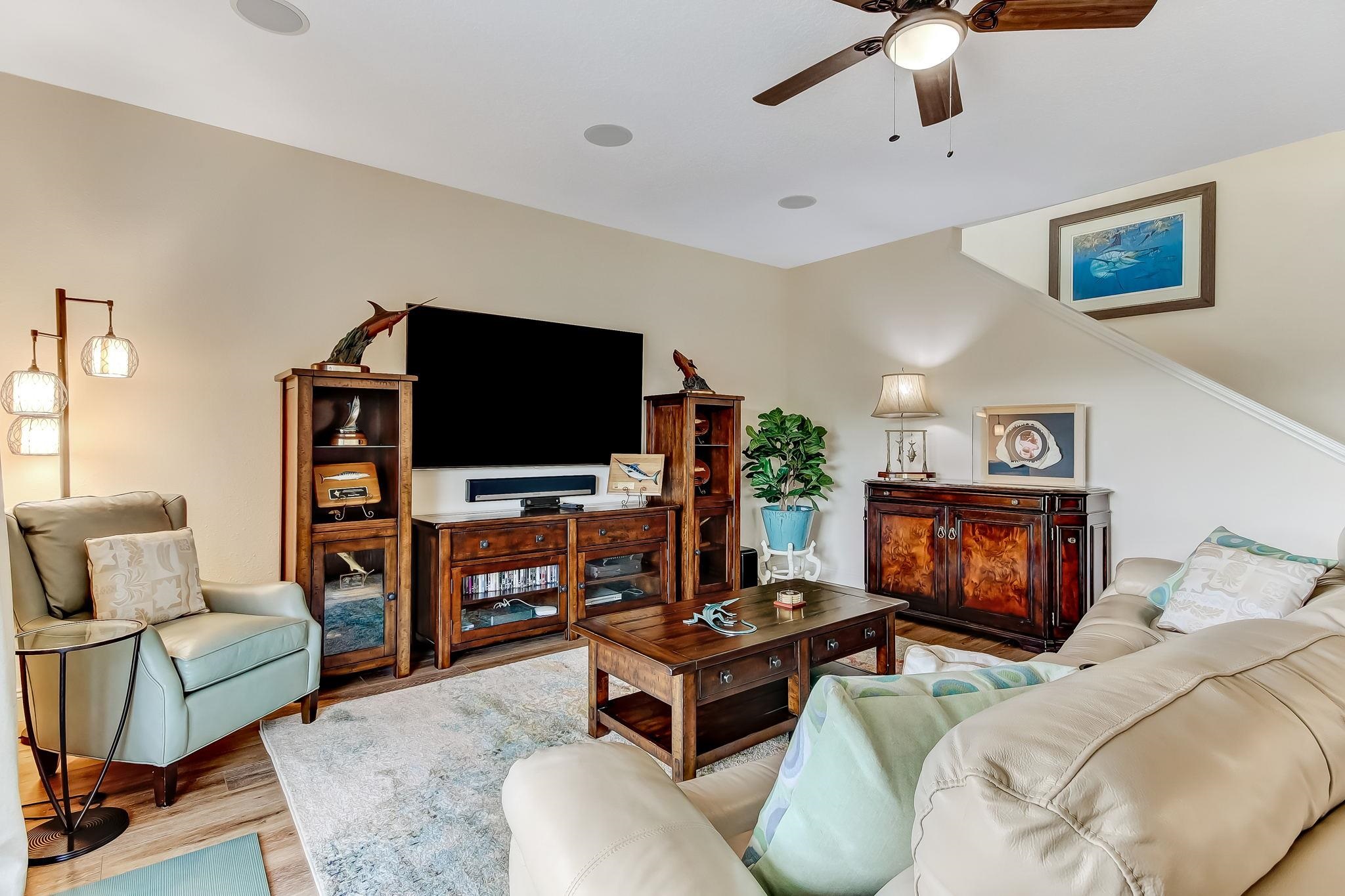 644 Sun Down Cir-Home + Buildable Lot