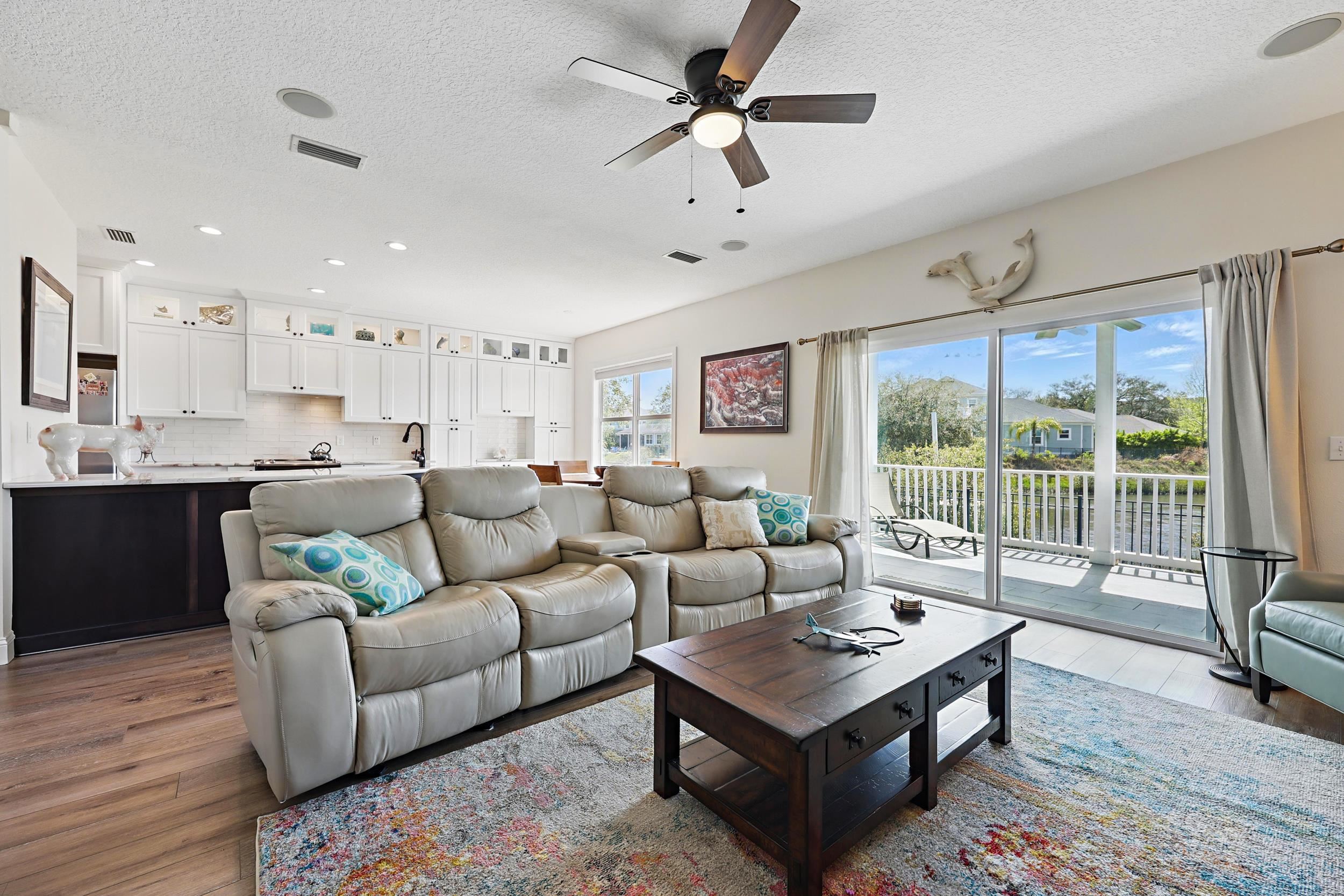 644 Sun Down Cir-Home + Buildable Lot