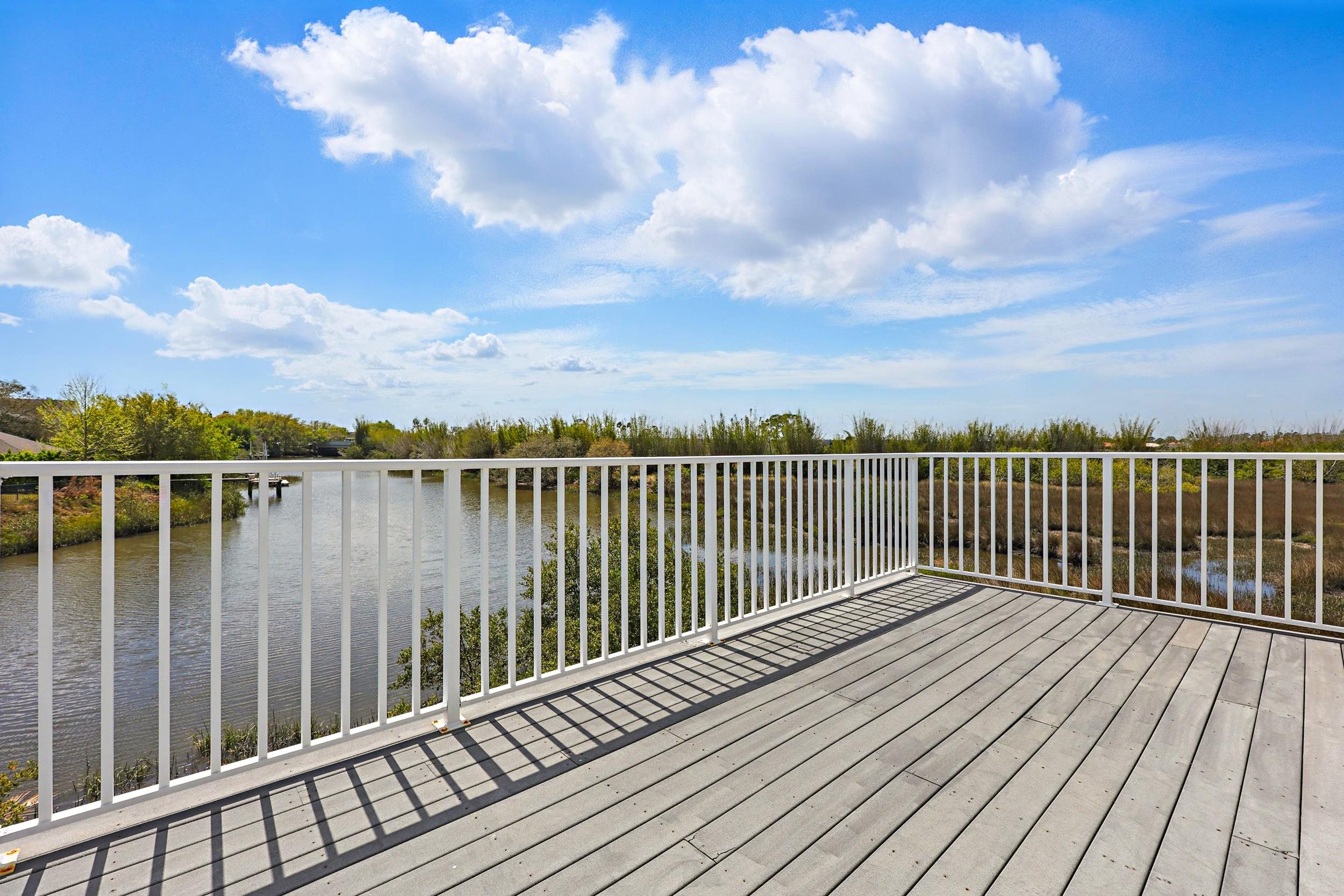 644 Sun Down Cir-Home + Buildable Lot