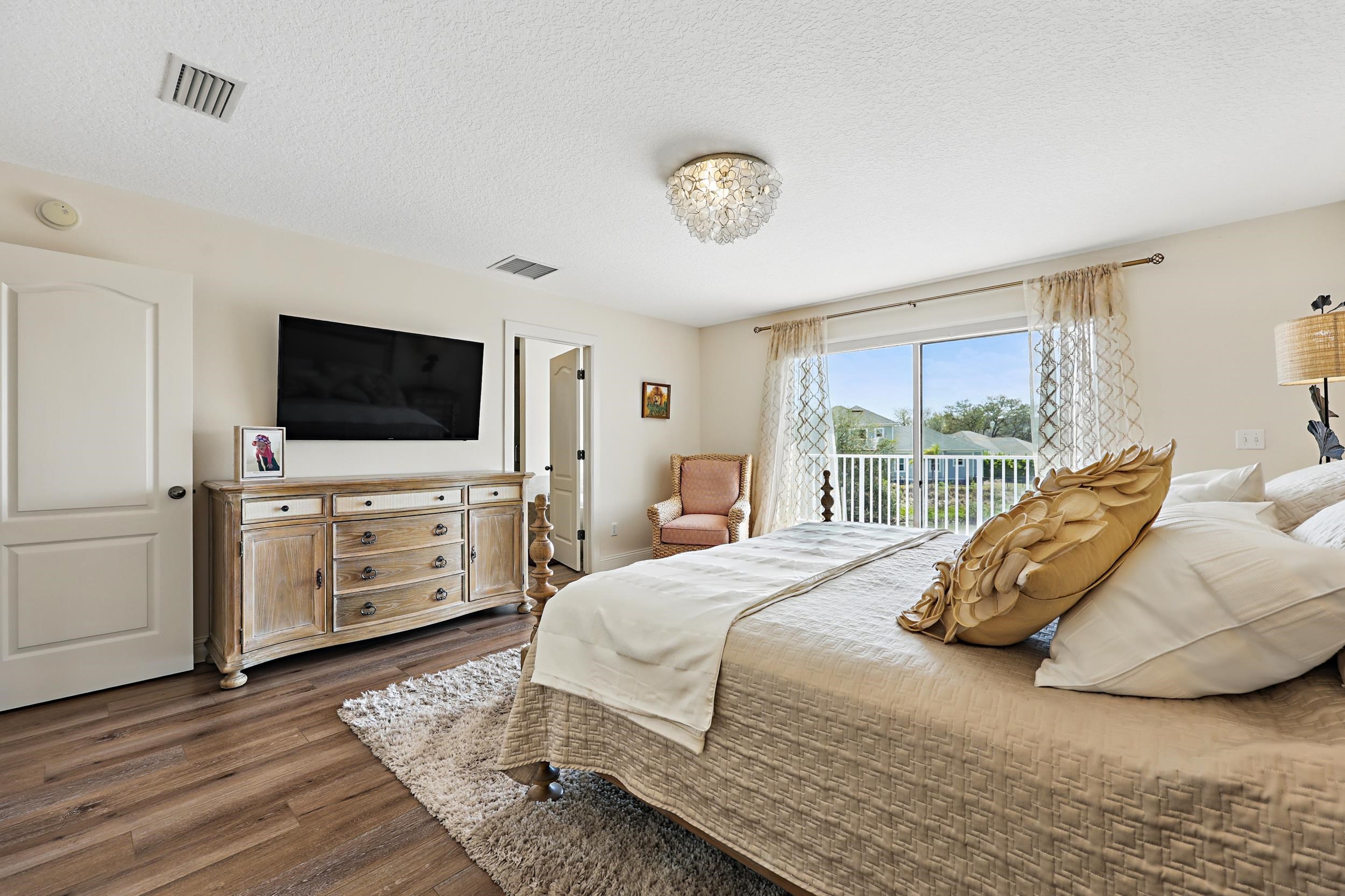 644 Sun Down Cir-Home + Buildable Lot