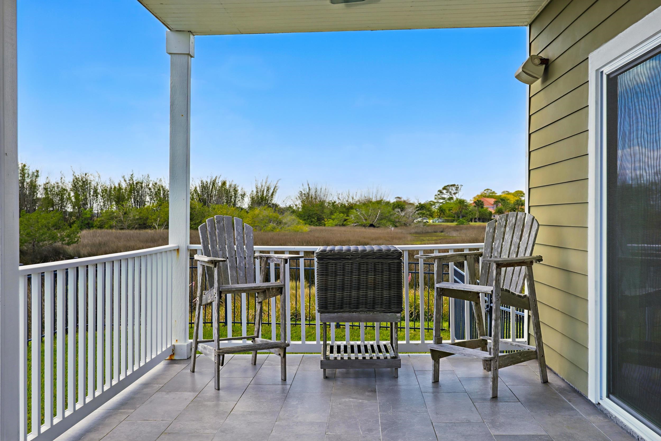 644 Sun Down Cir-Home + Buildable Lot