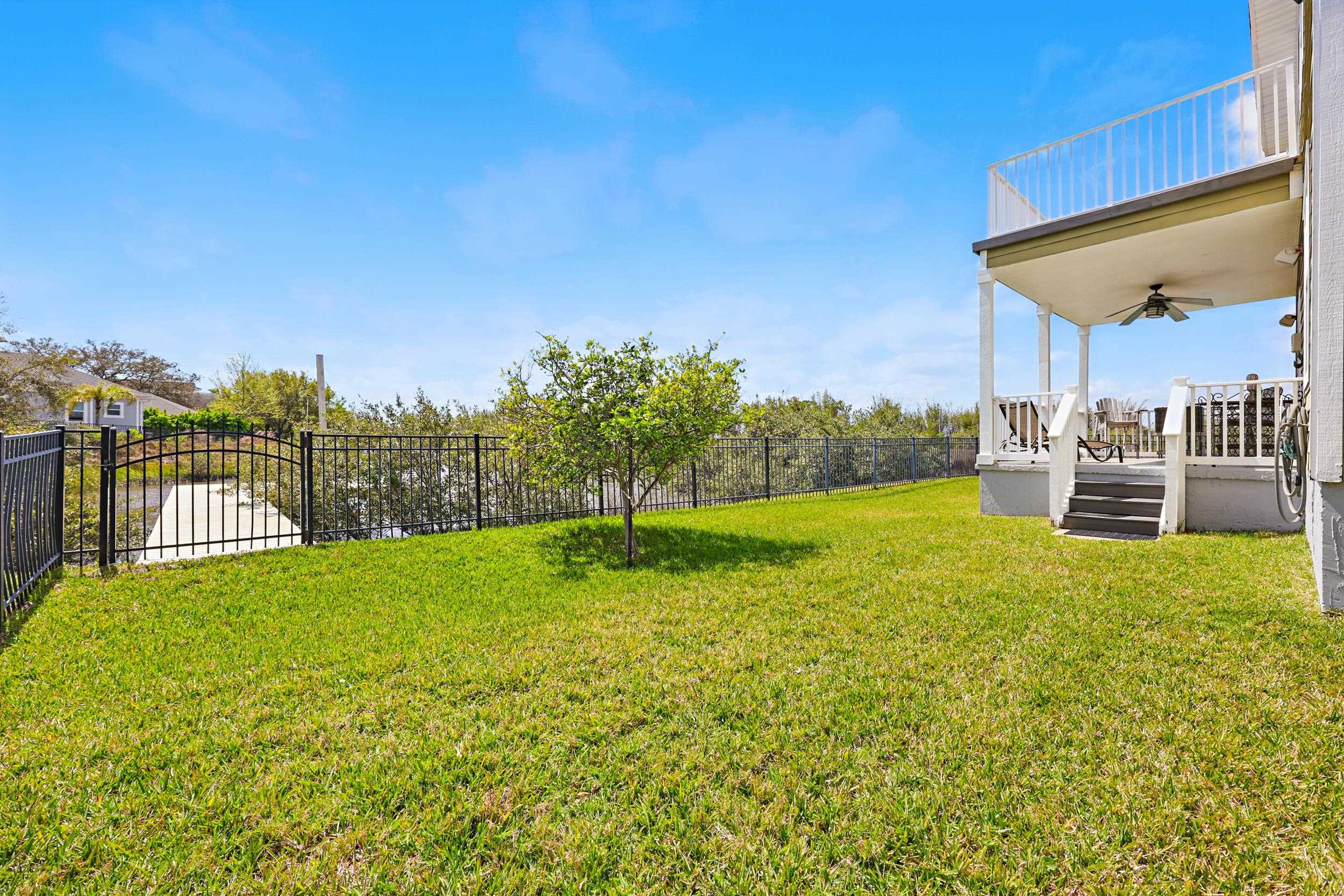 644 Sun Down Cir-Home + Buildable Lot