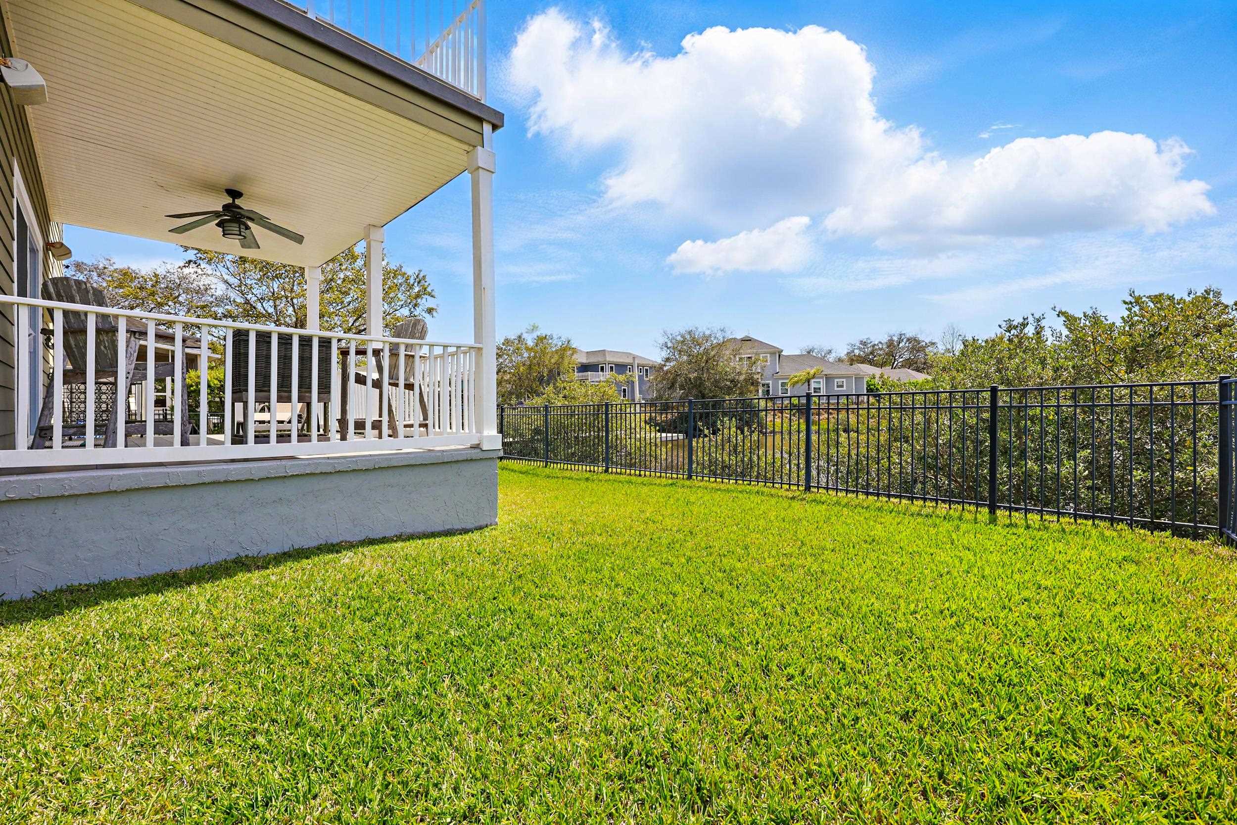 644 Sun Down Cir-Home + Buildable Lot