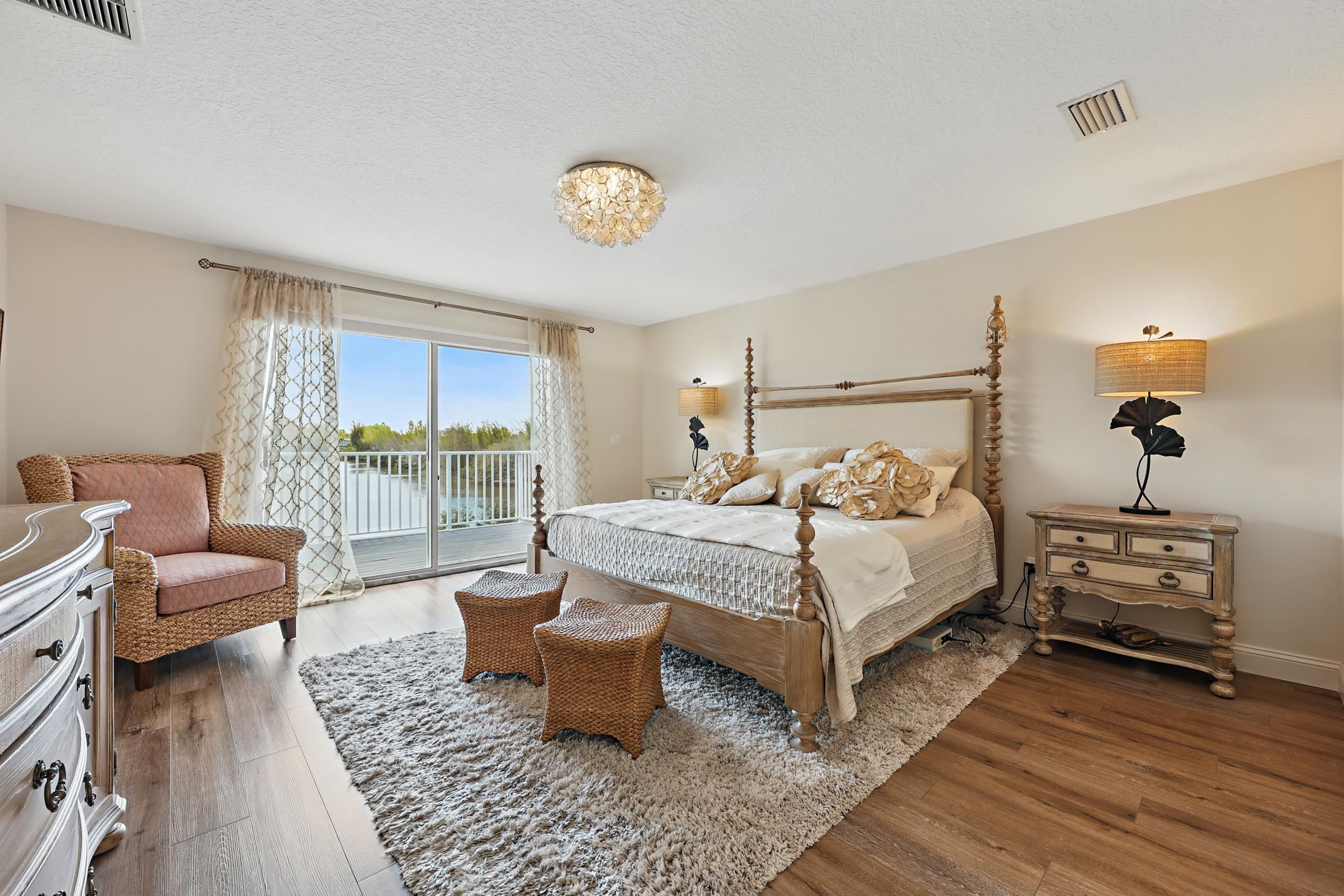 644 Sun Down Cir-Home + Buildable Lot