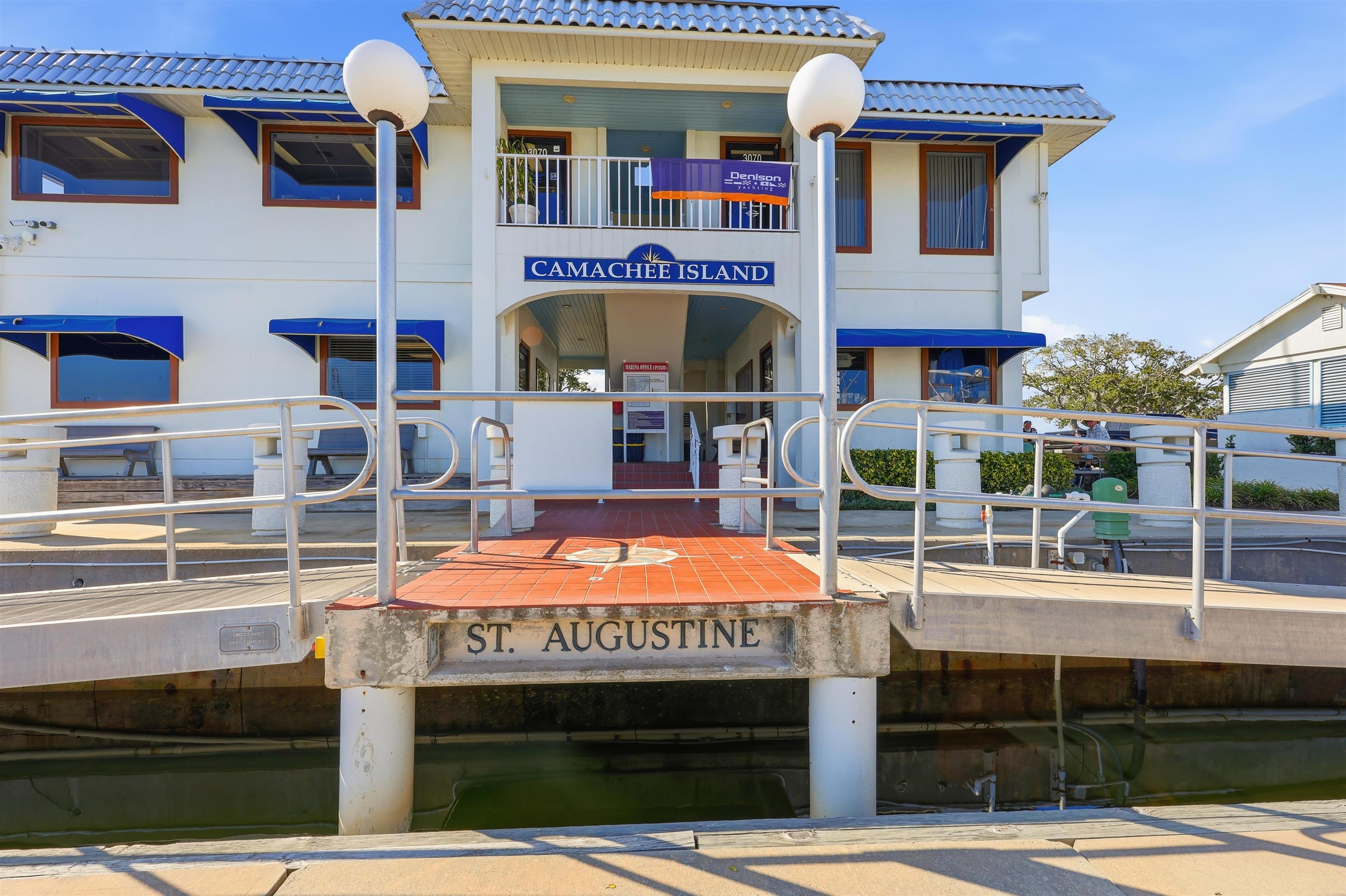 3418 Lands End Dr
