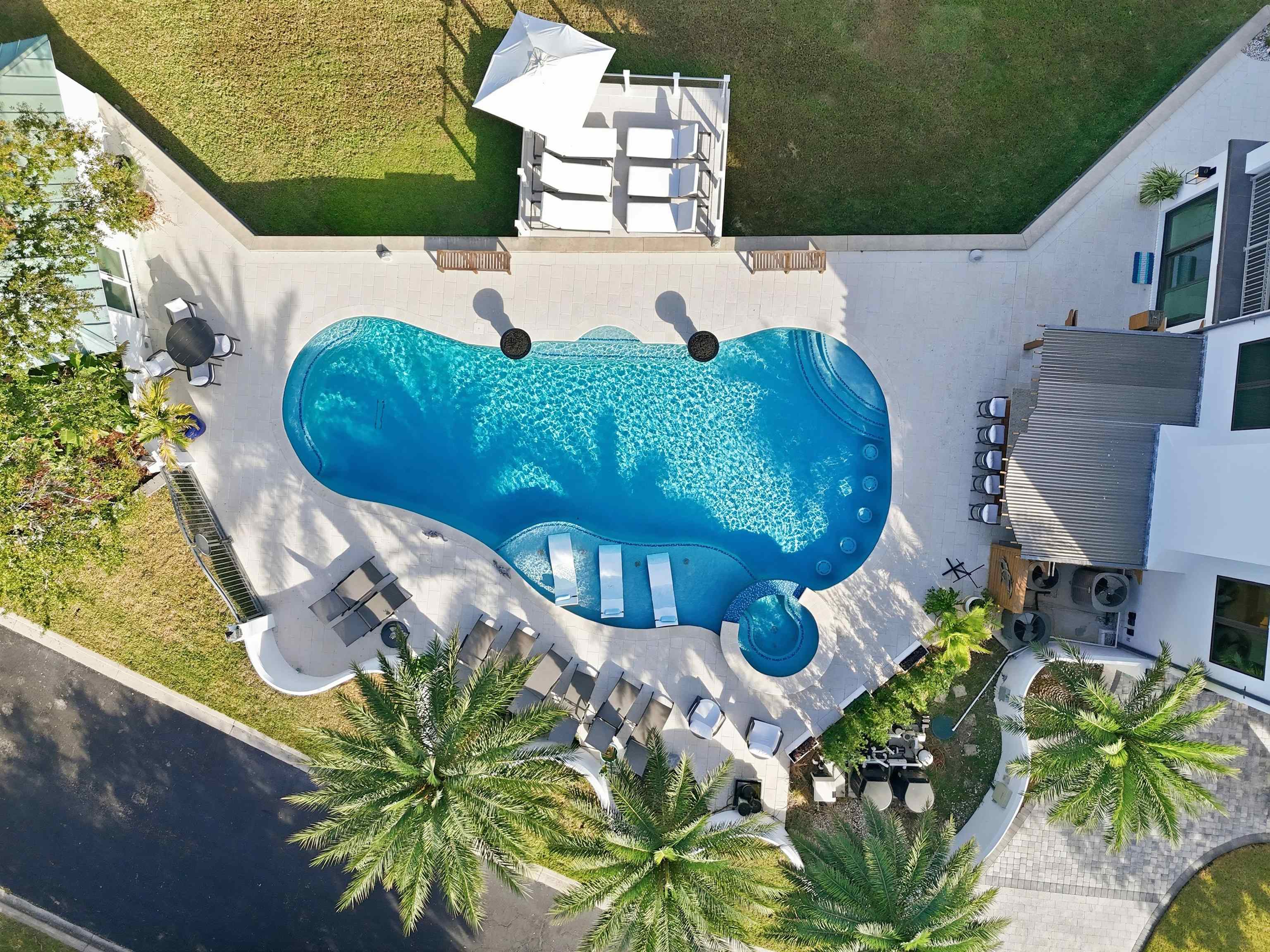 3418 Lands End Dr