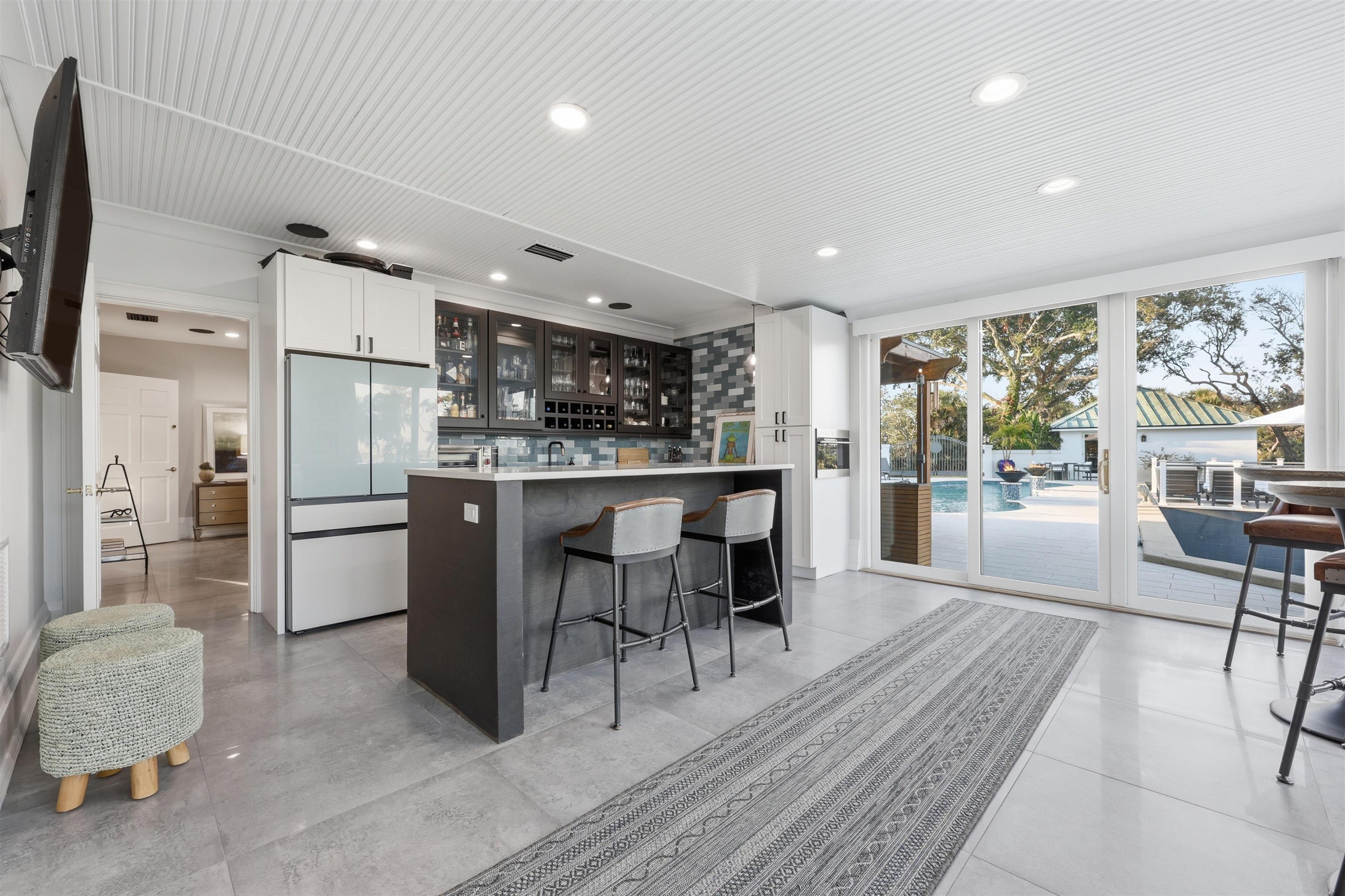 3418 Lands End Dr