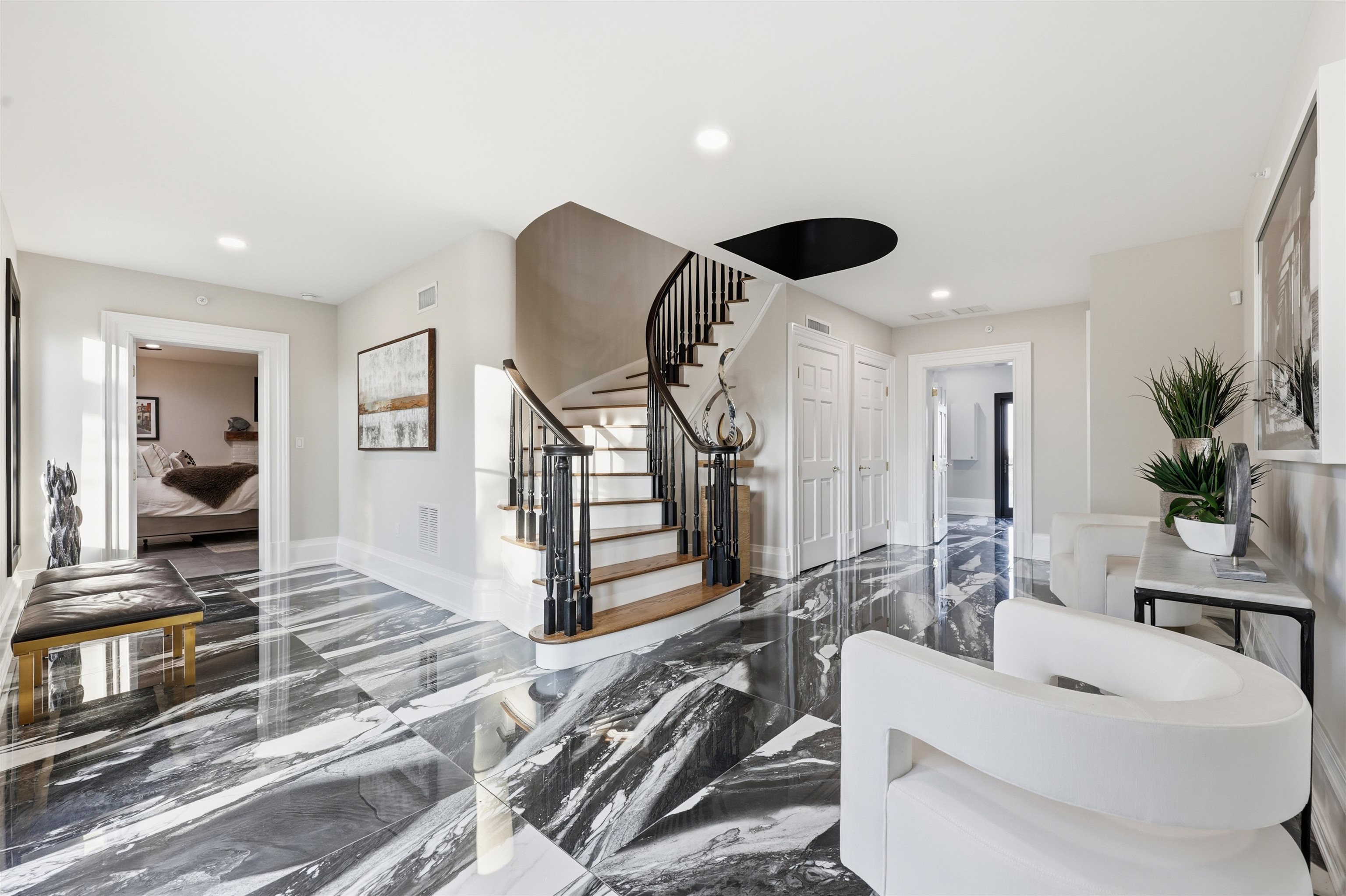 3418 Lands End Dr
