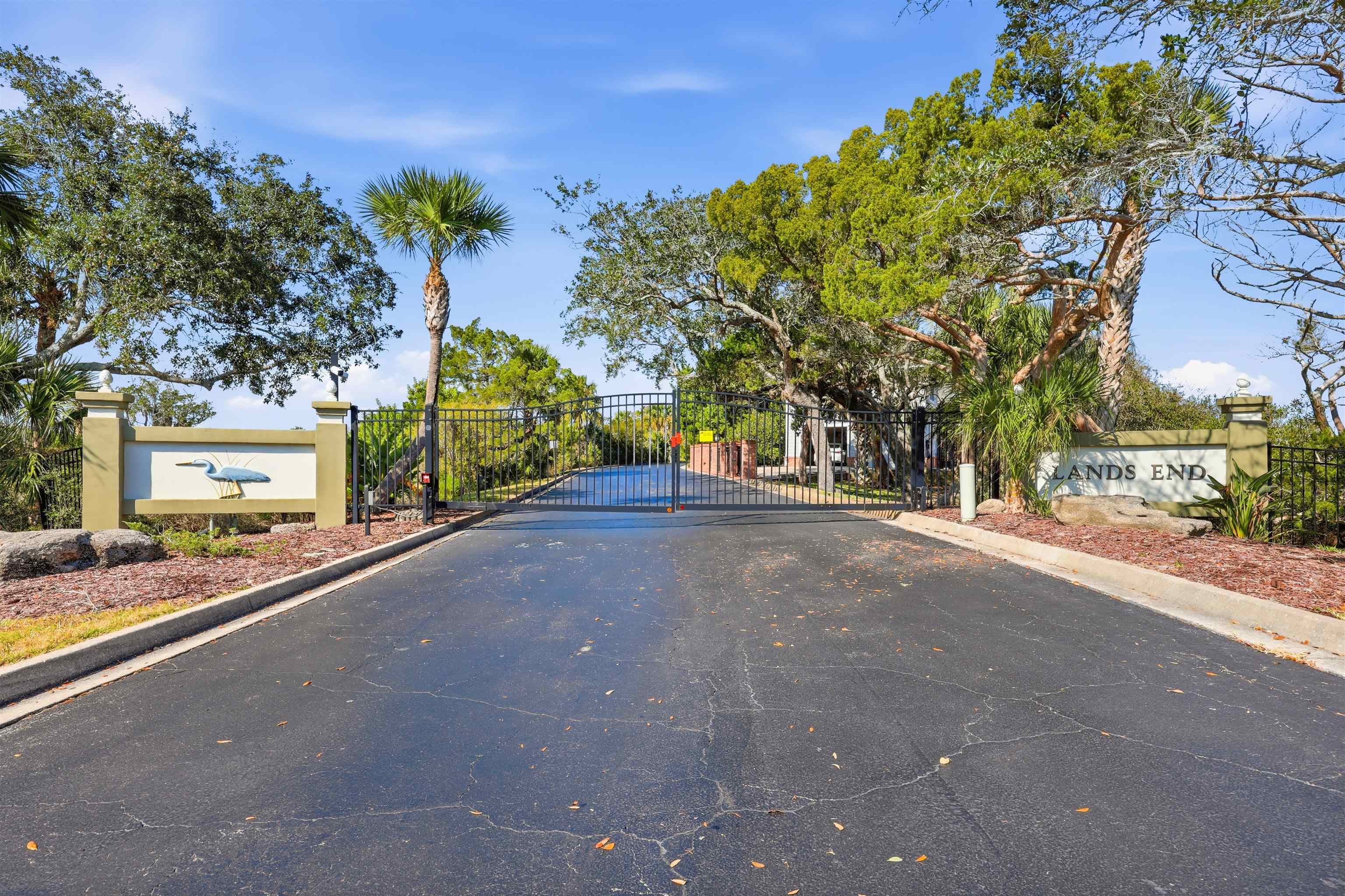 3418 Lands End Dr