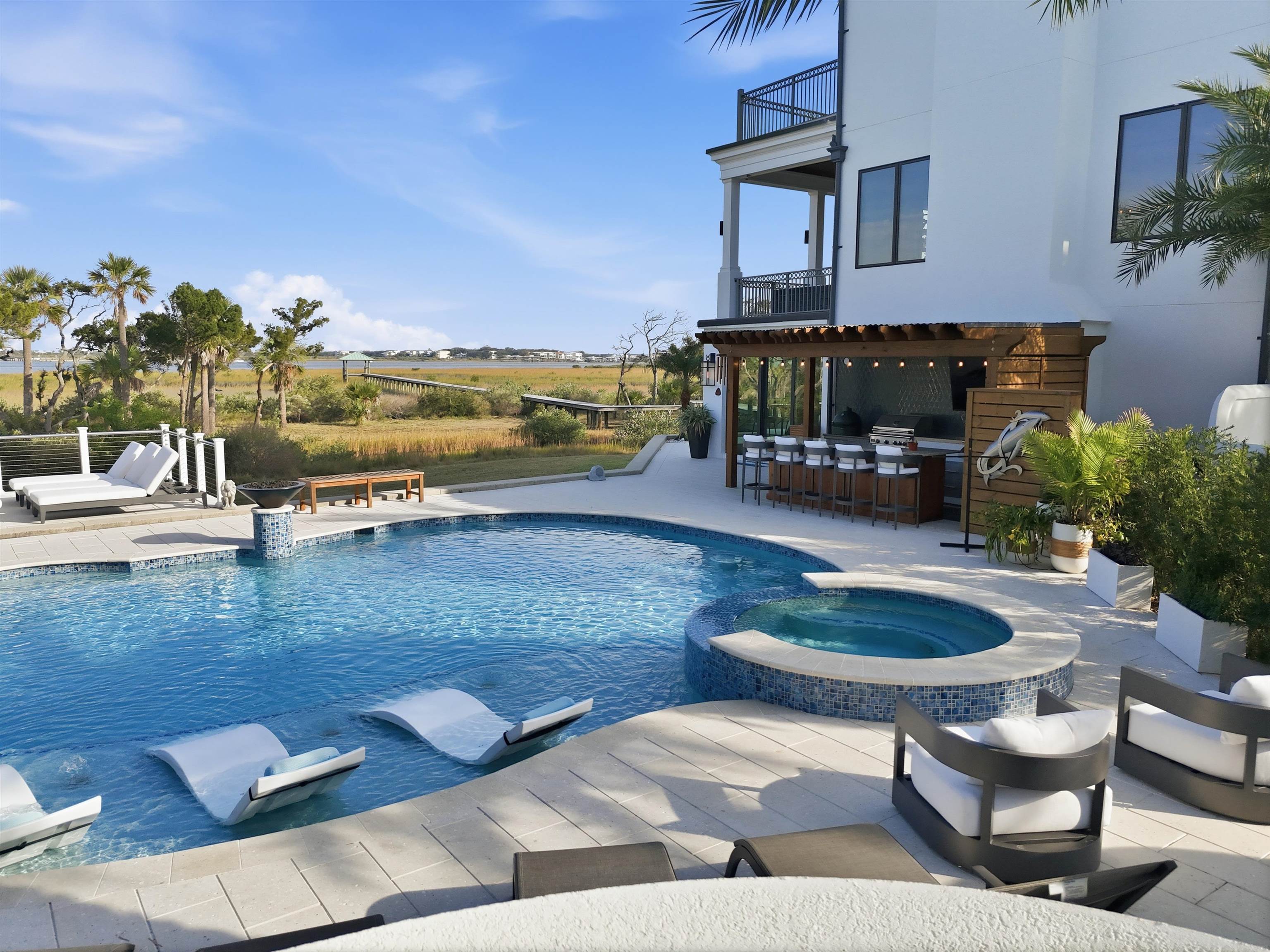 3418 Lands End Dr