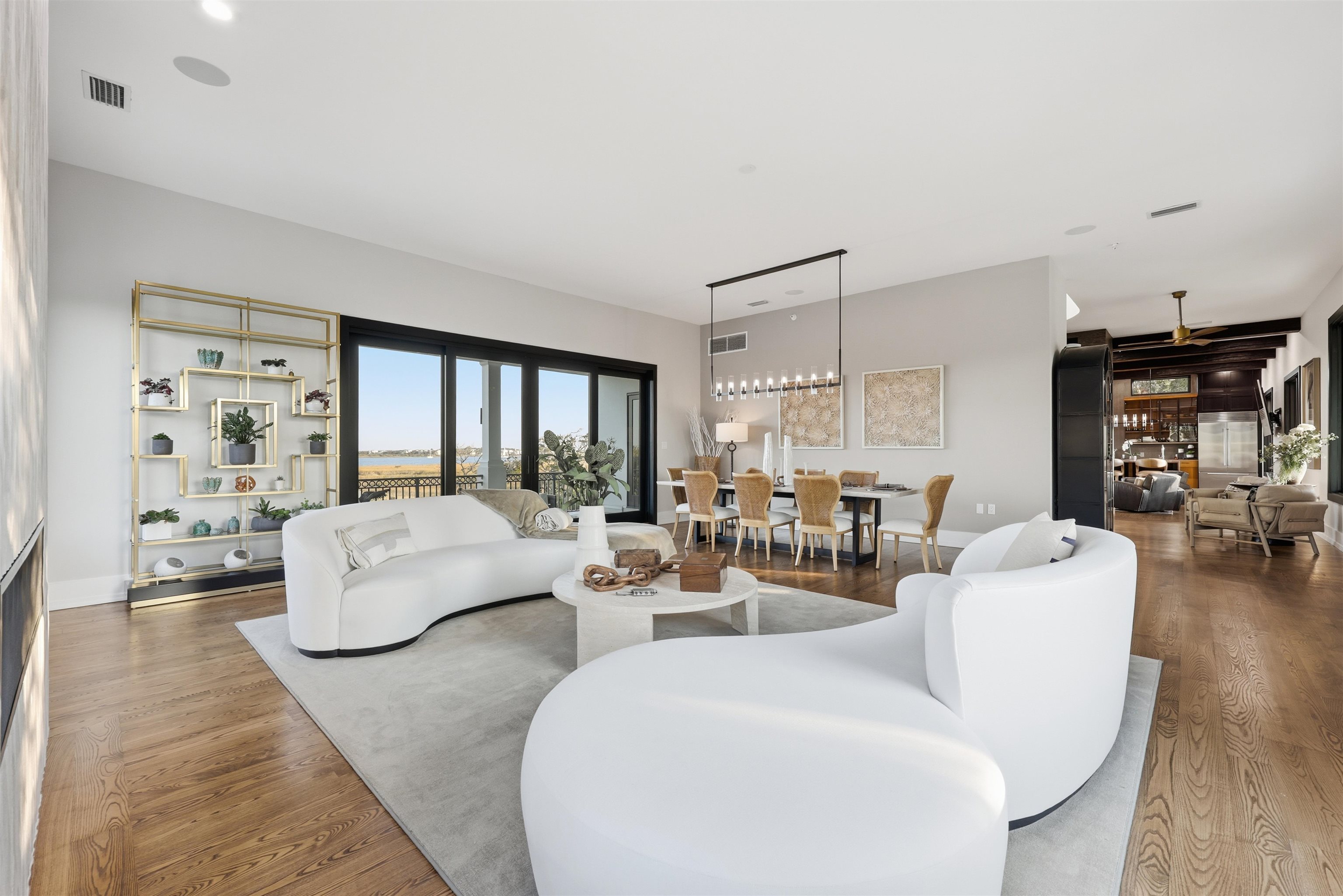 3418 Lands End Dr