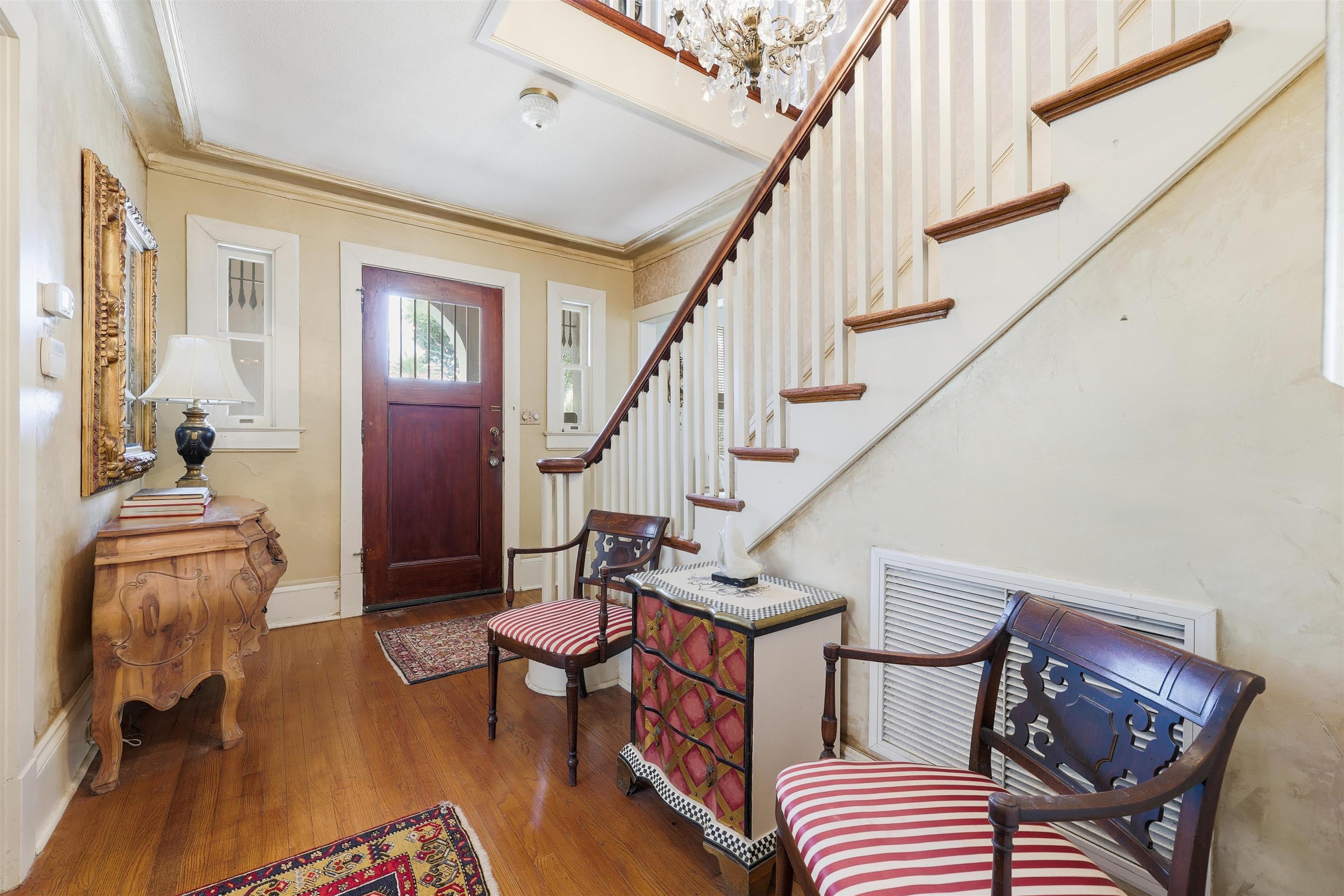 124 Marine St
