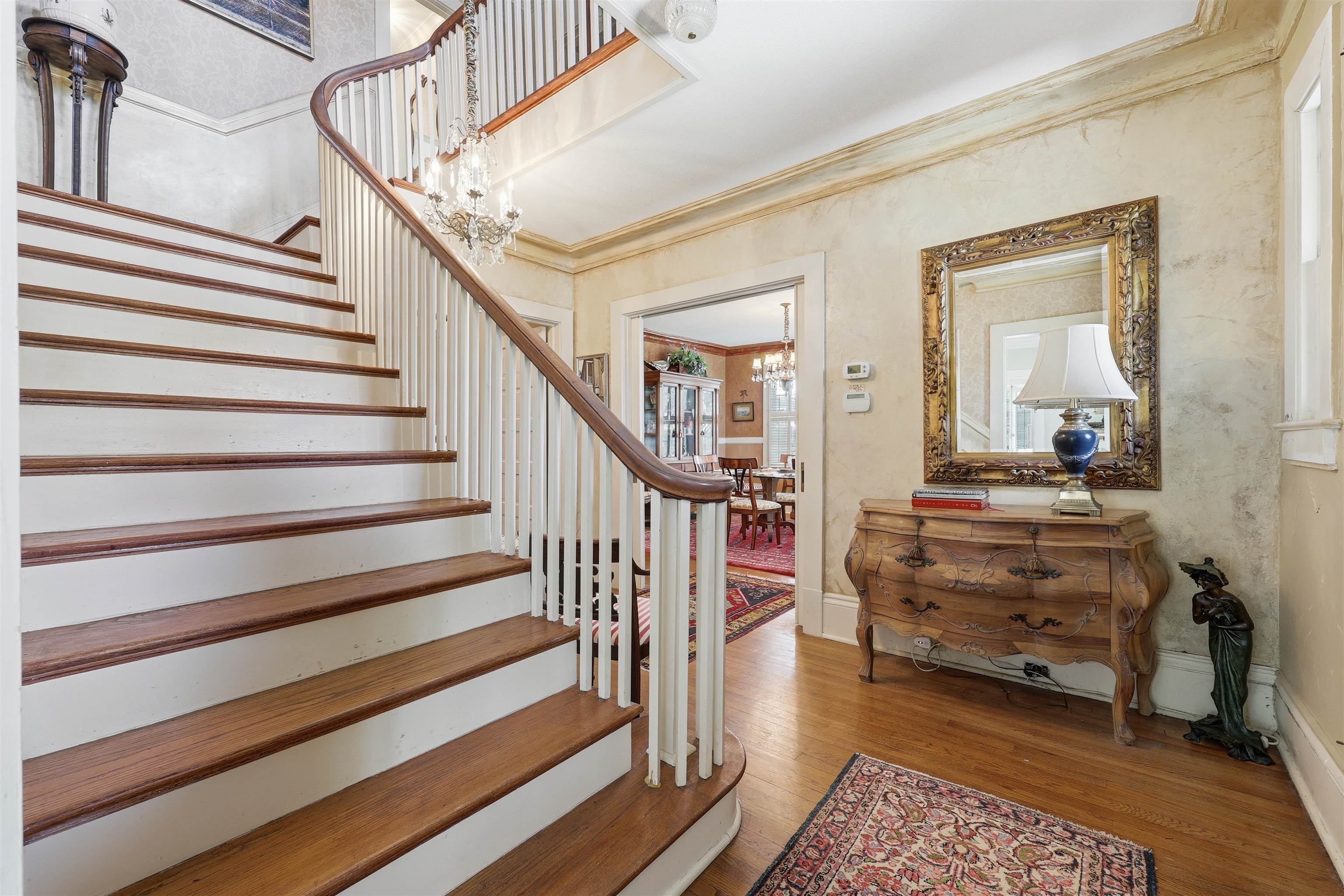 124 Marine St