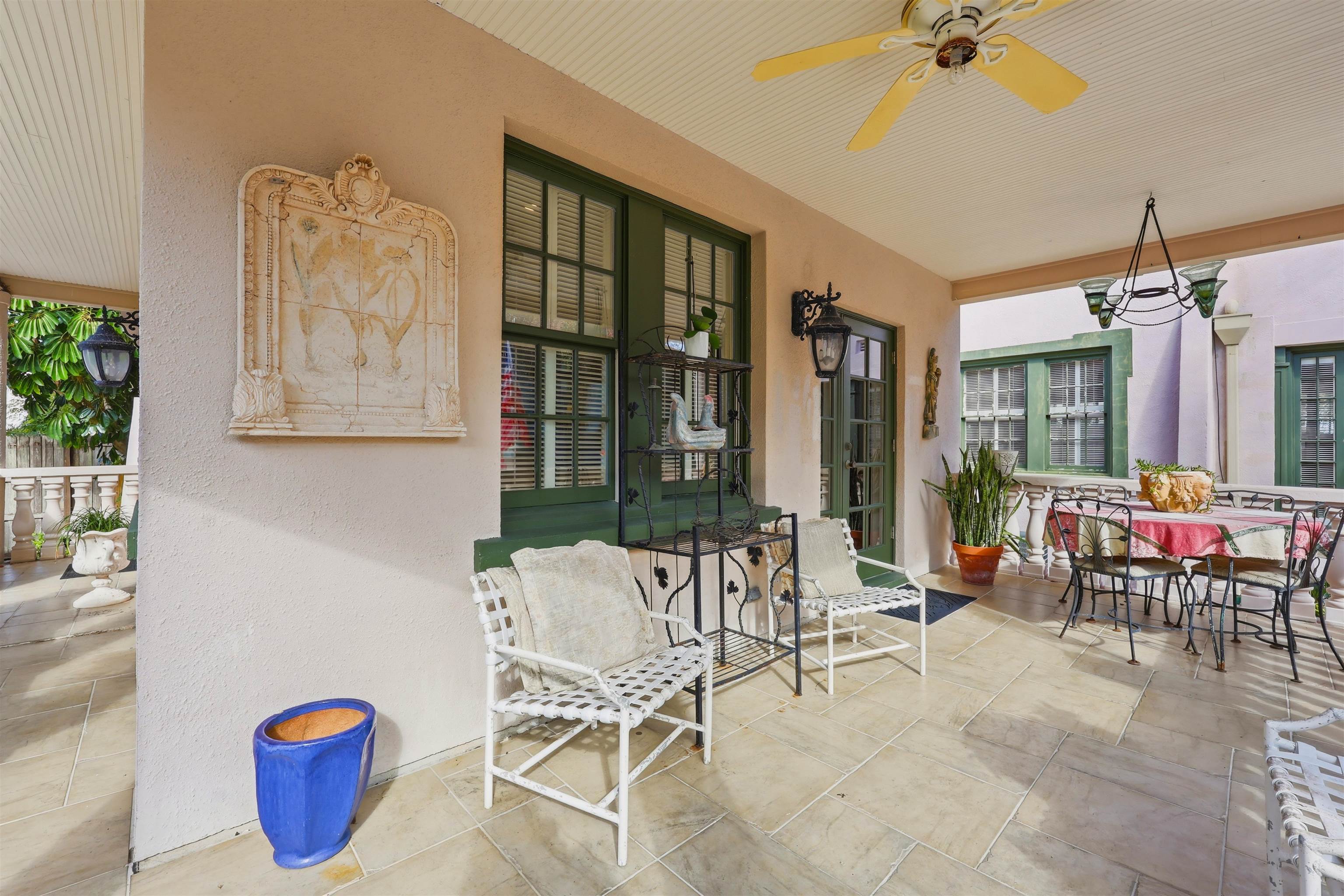 124 Marine St