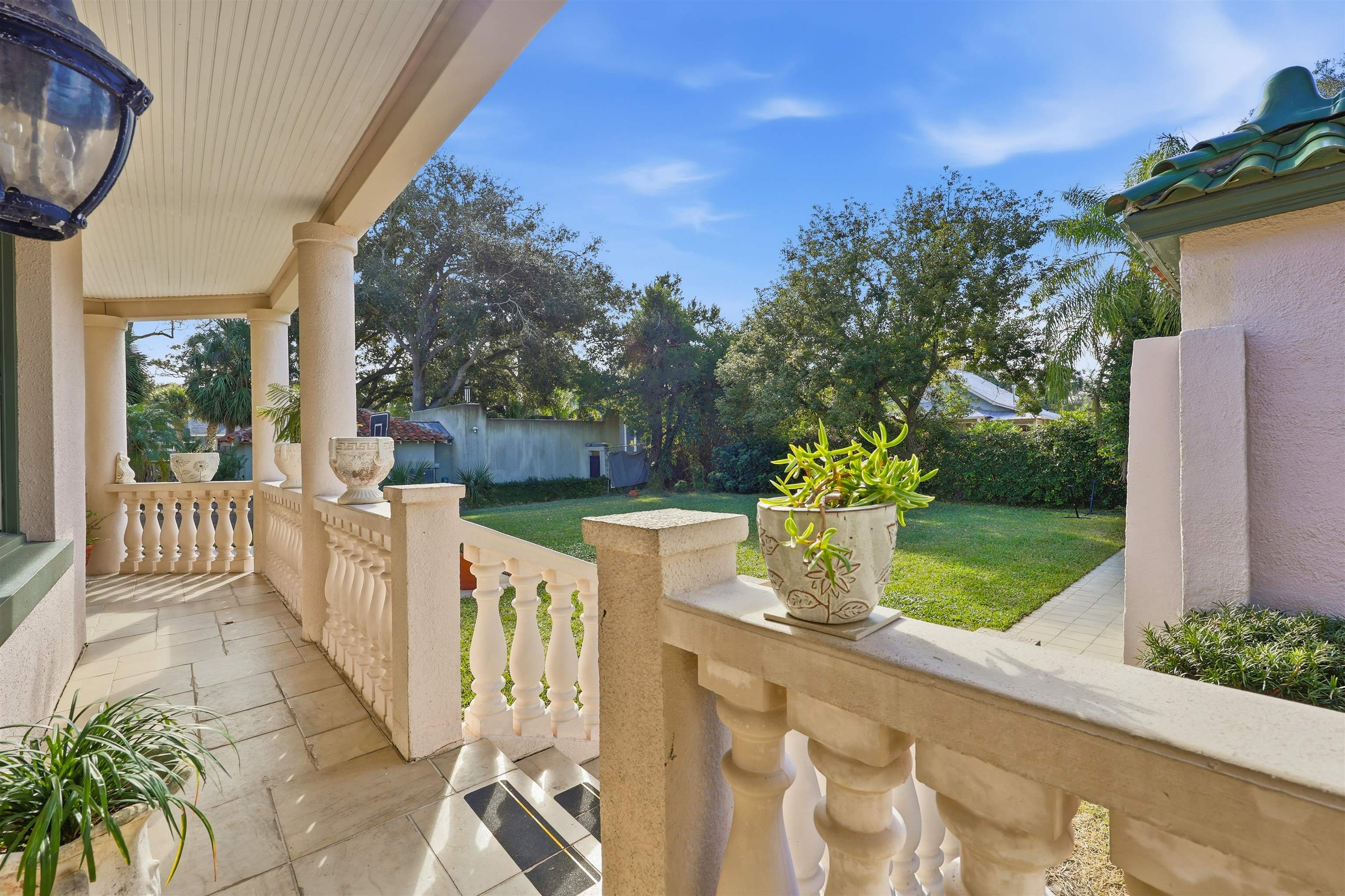 124 Marine St