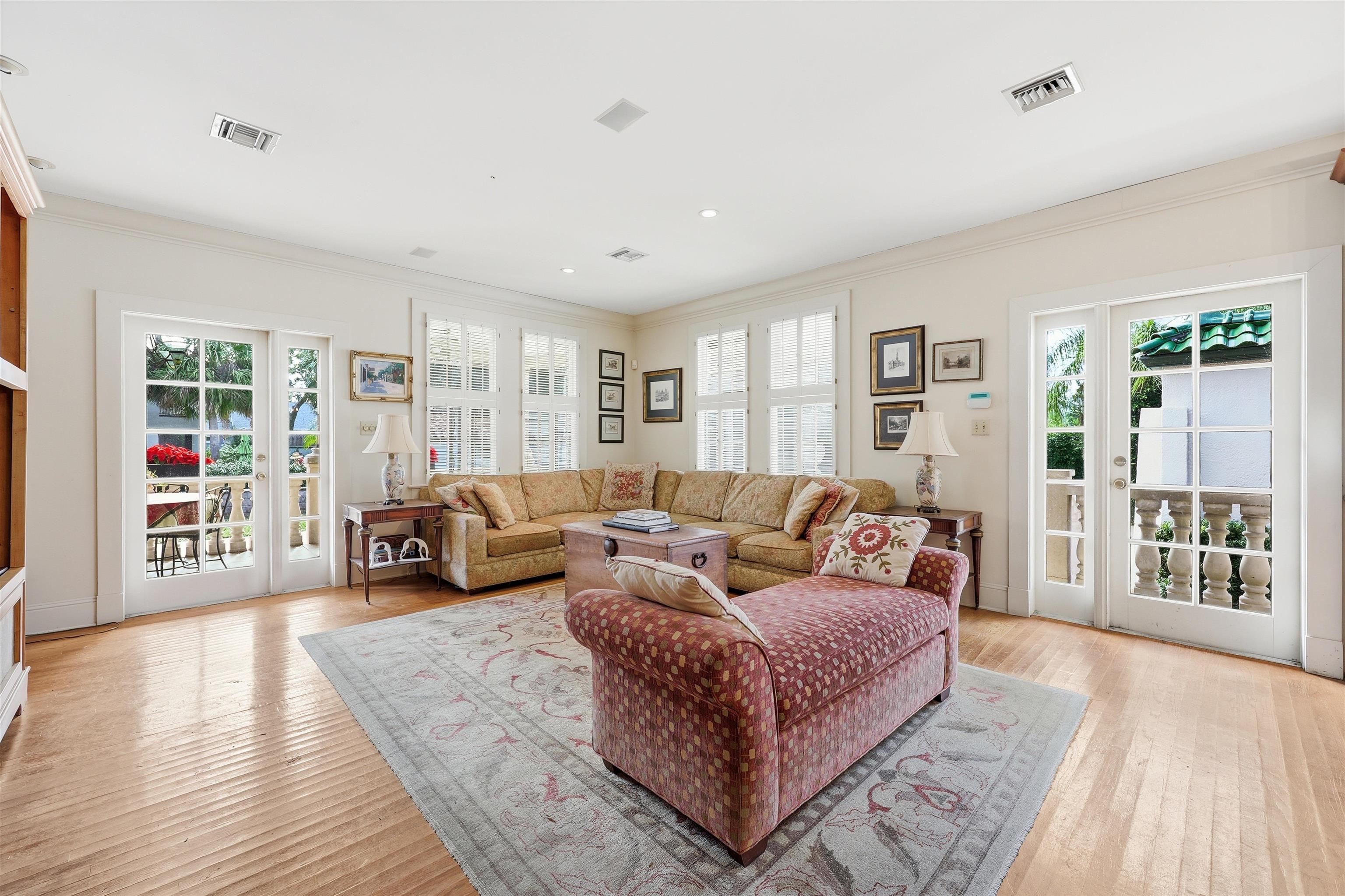 124 Marine St