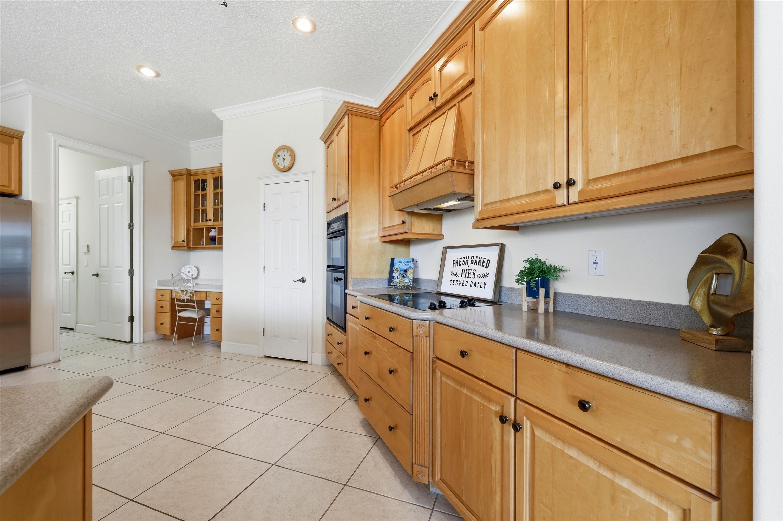 249 Fiddlers Point Dr