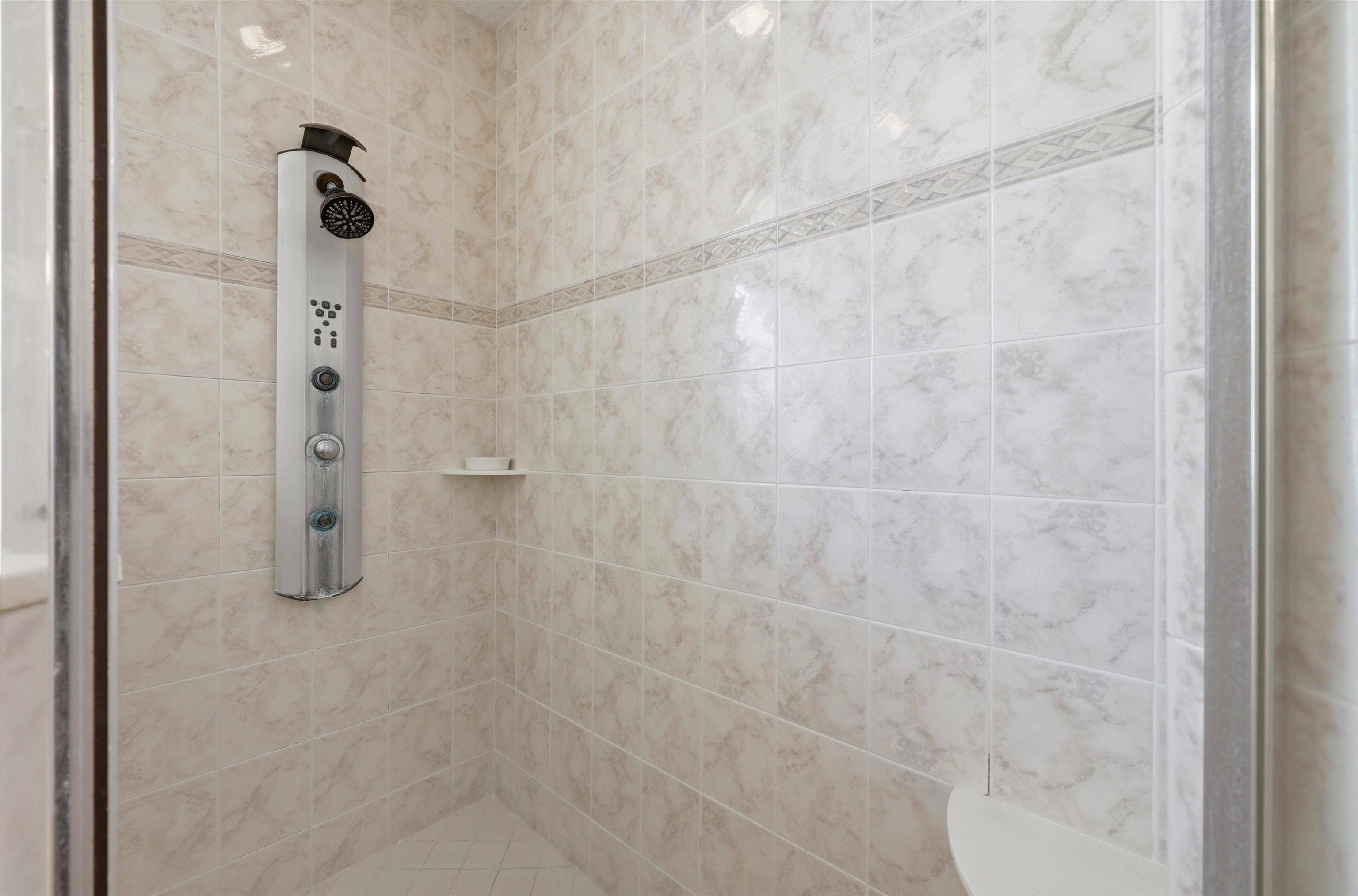 249 Fiddlers Point Dr