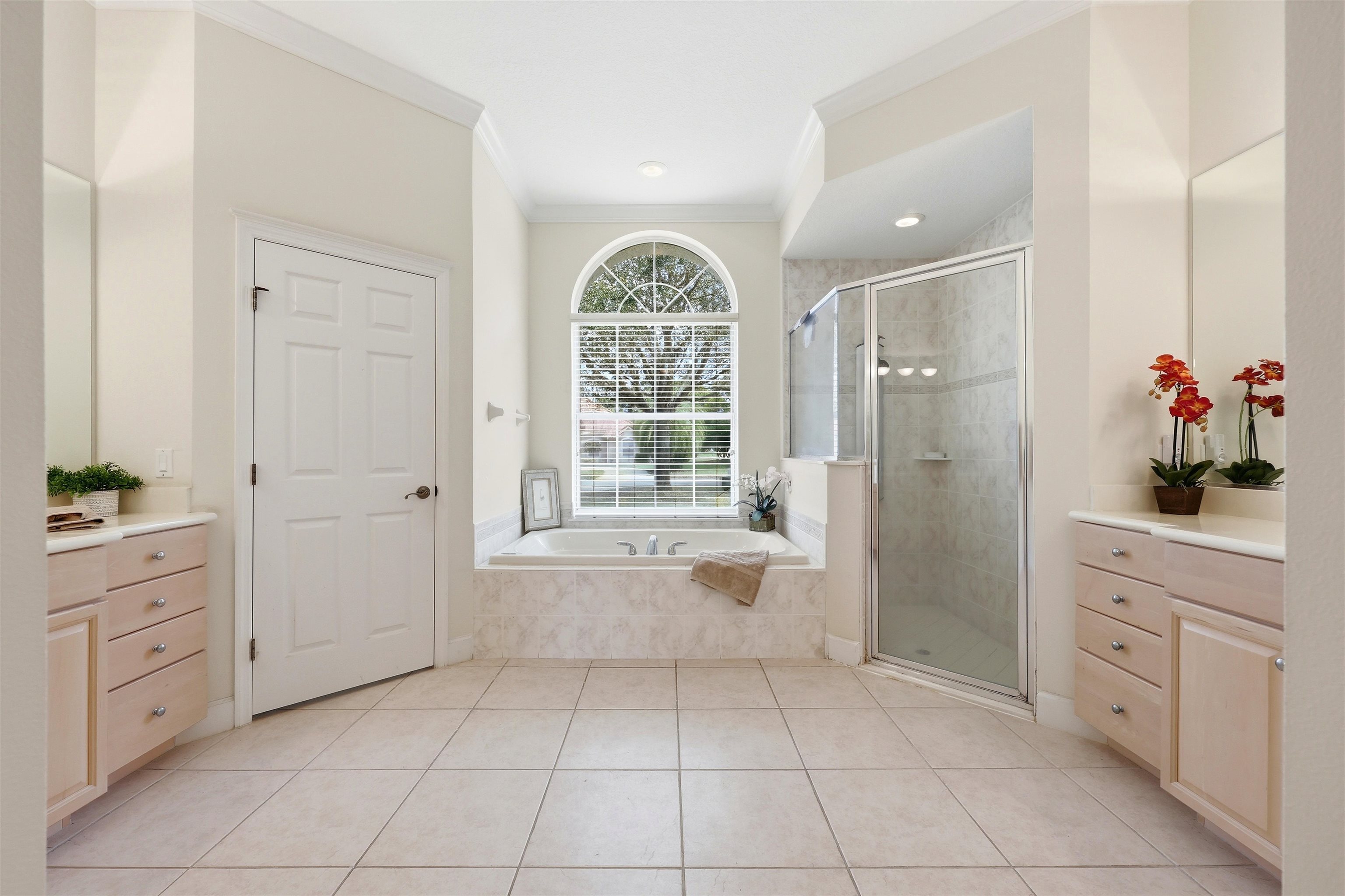 249 Fiddlers Point Dr