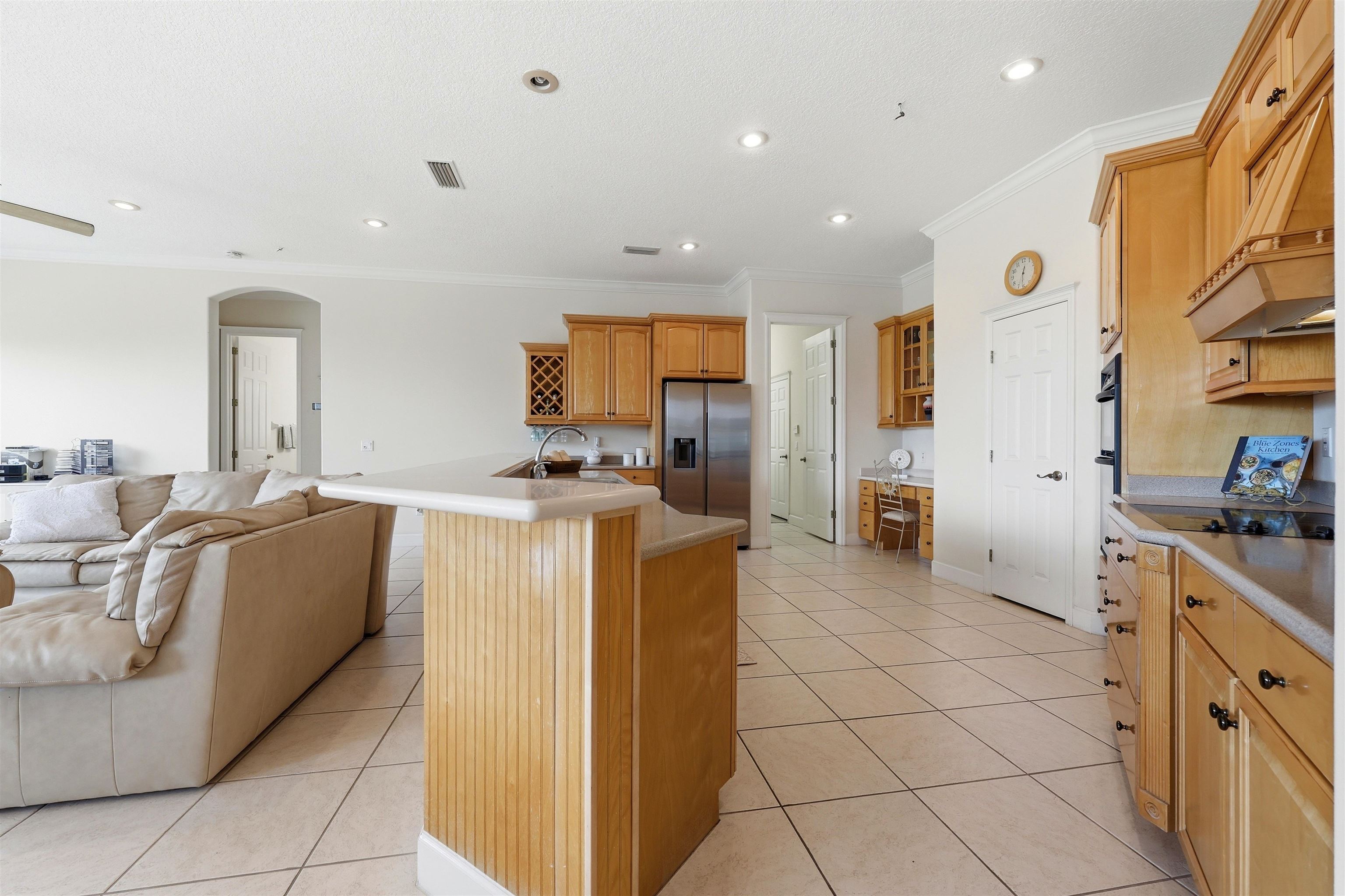 249 Fiddlers Point Dr