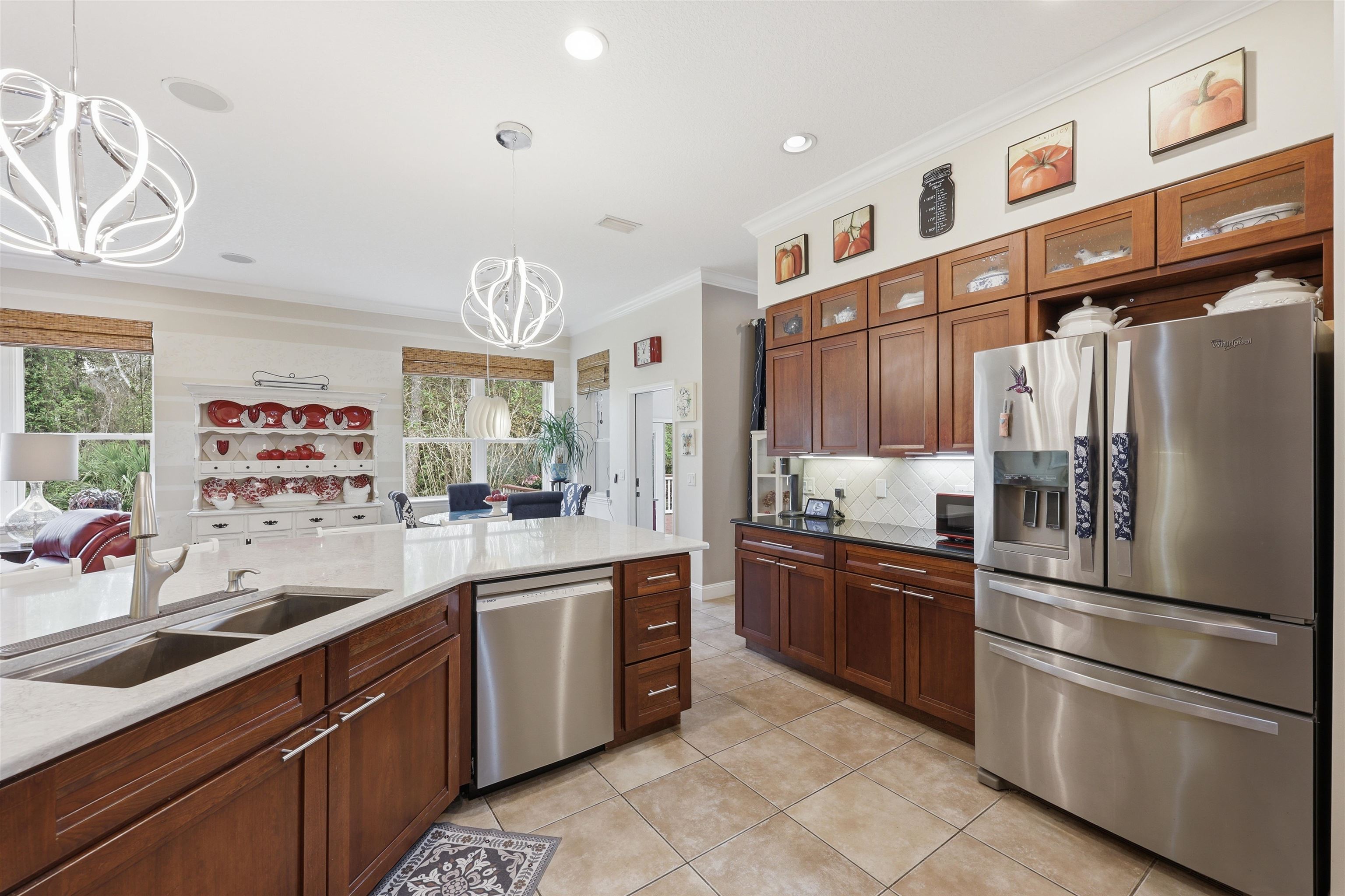 417 Leotta Dr