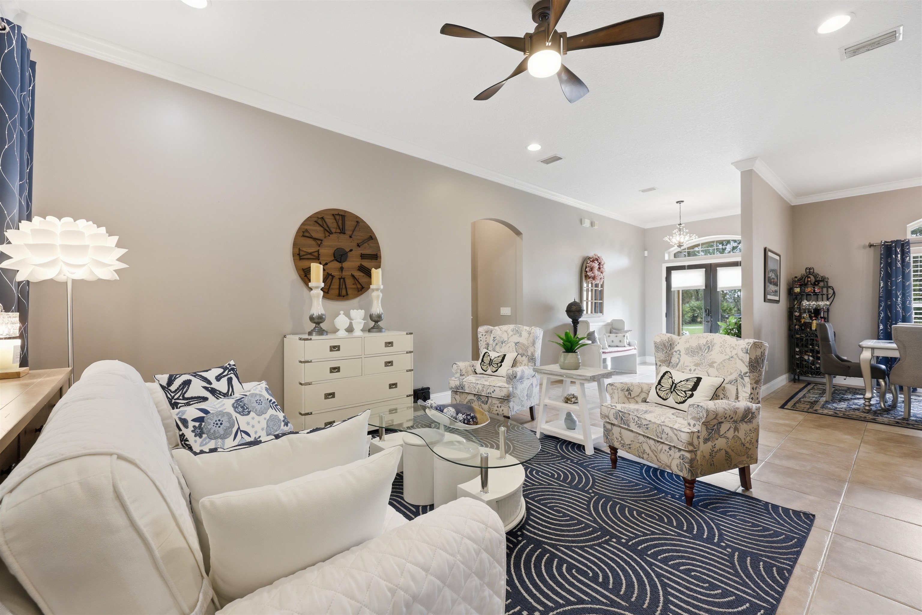417 Leotta Dr