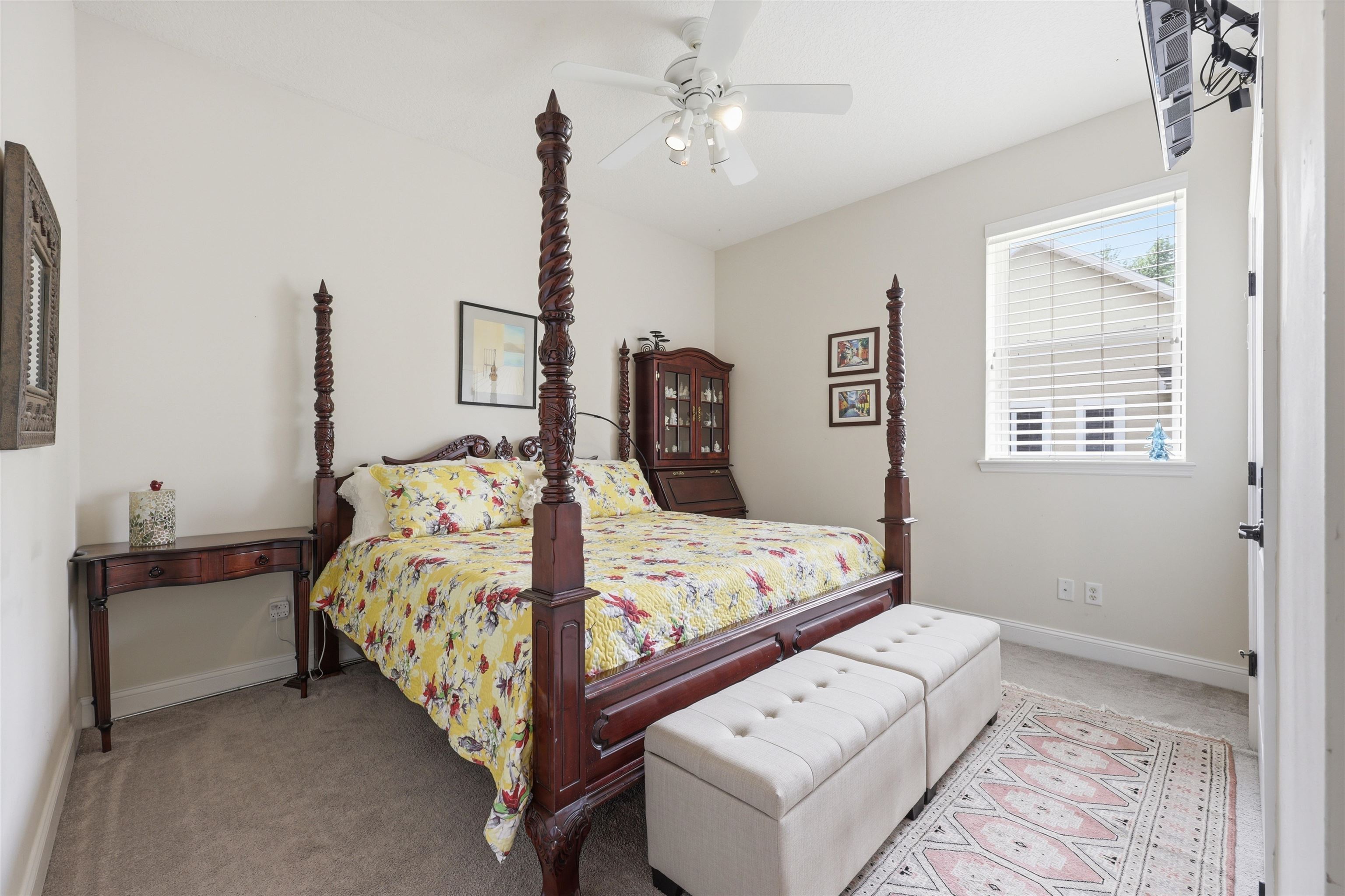 417 Leotta Dr