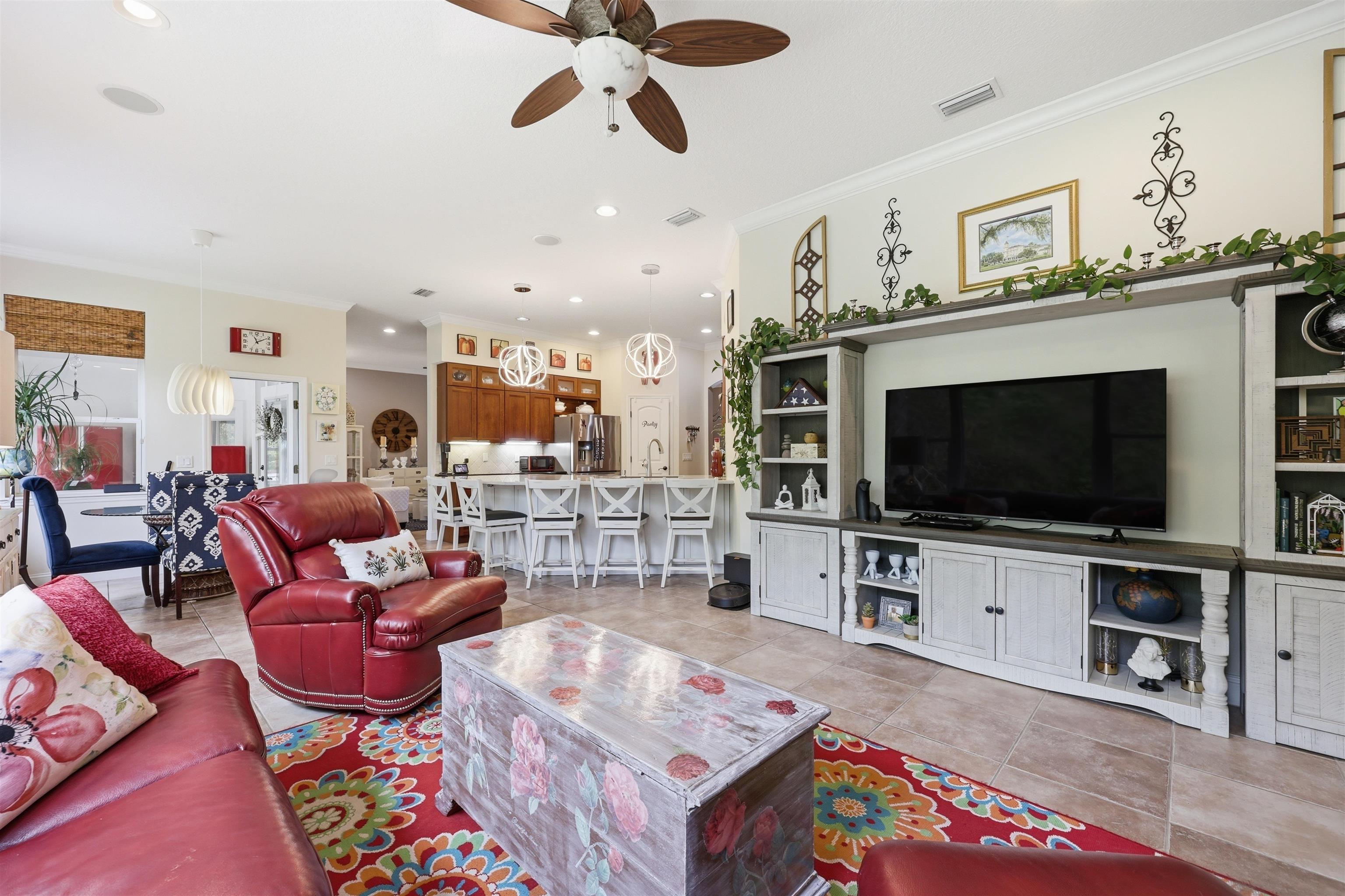 417 Leotta Dr