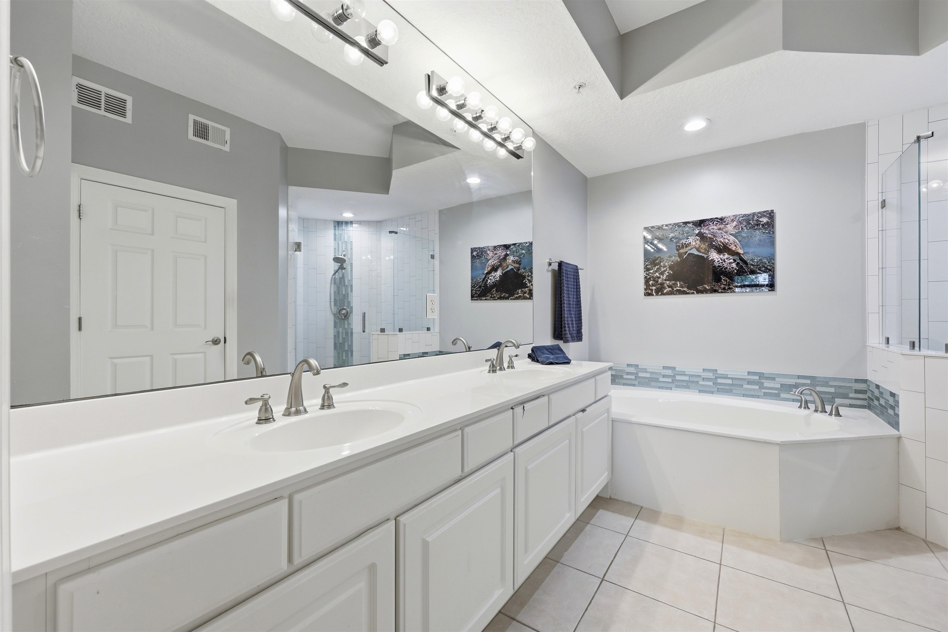 215 S Ocean Grande Dr Unit: 103
