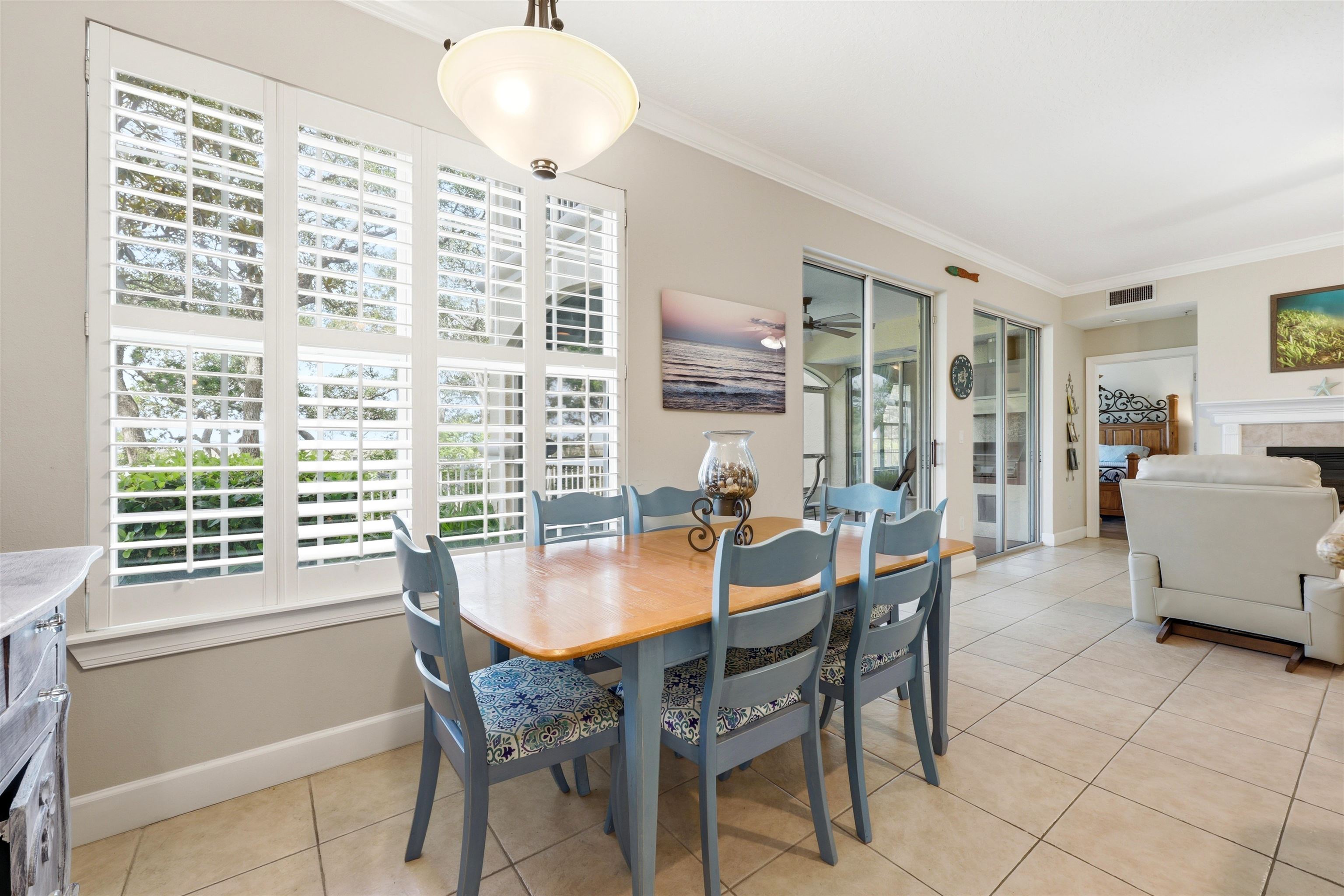 215 S Ocean Grande Dr Unit: 103