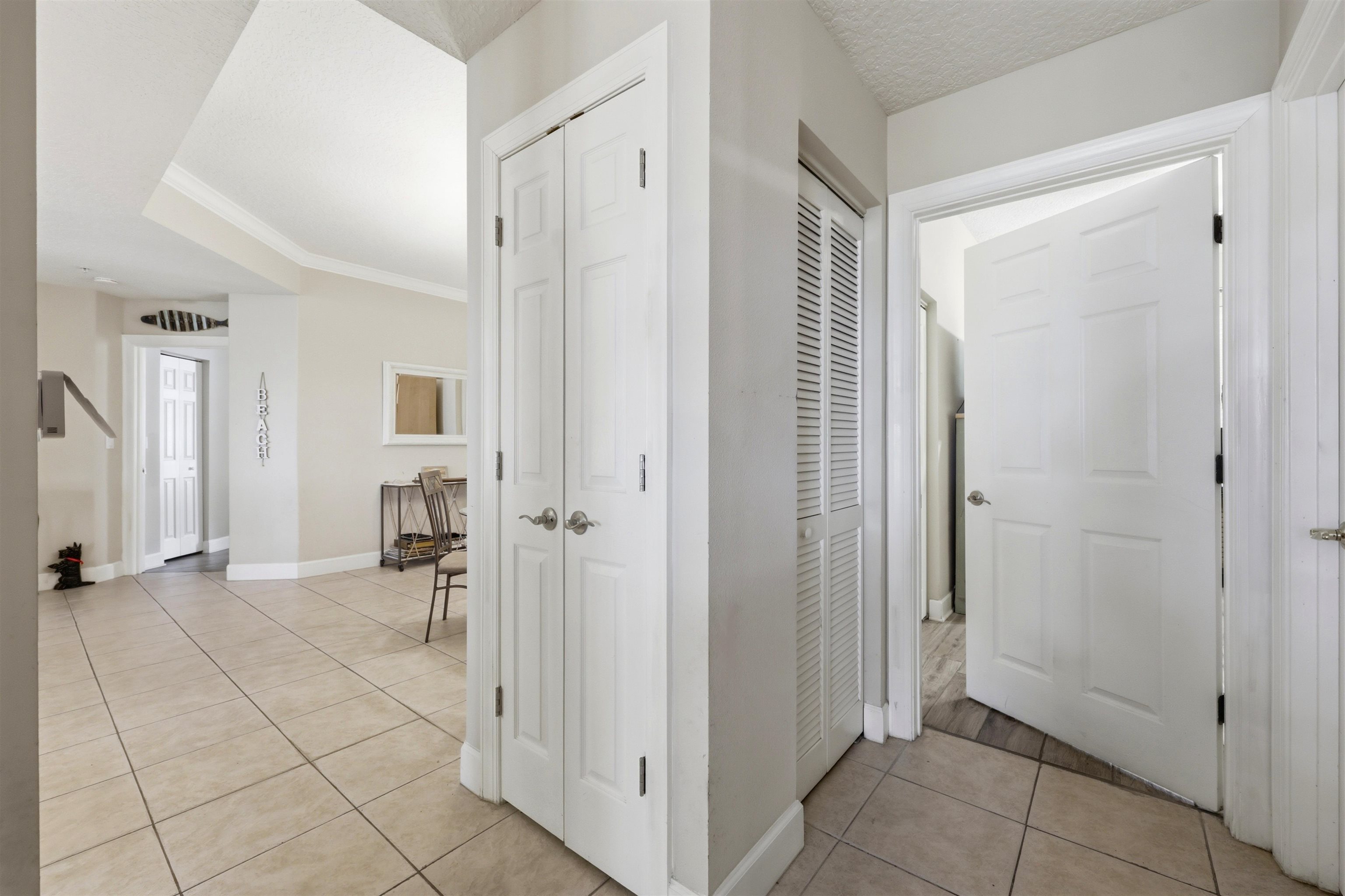 215 S Ocean Grande Dr Unit: 103