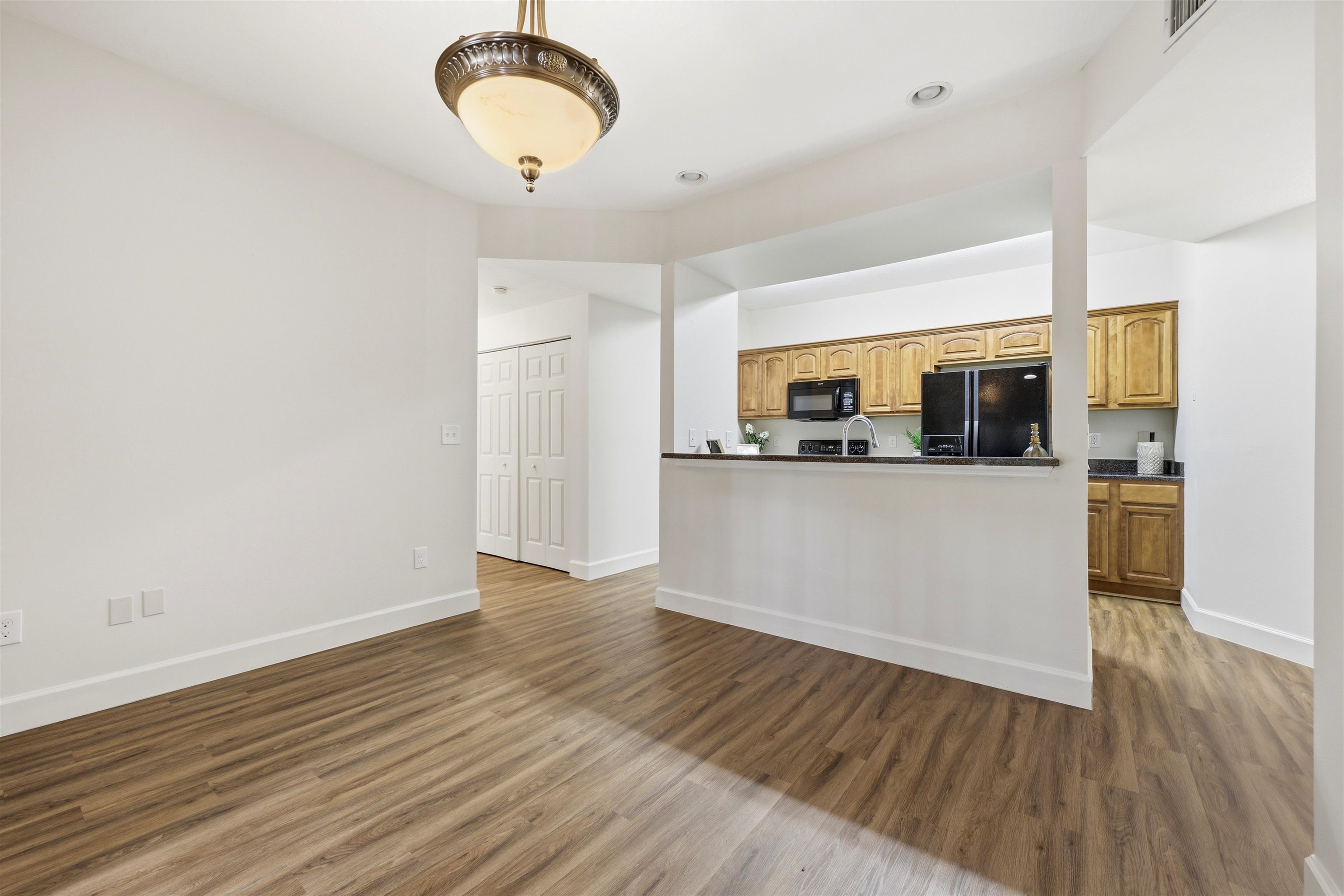 35111 Harbour Vista Circle