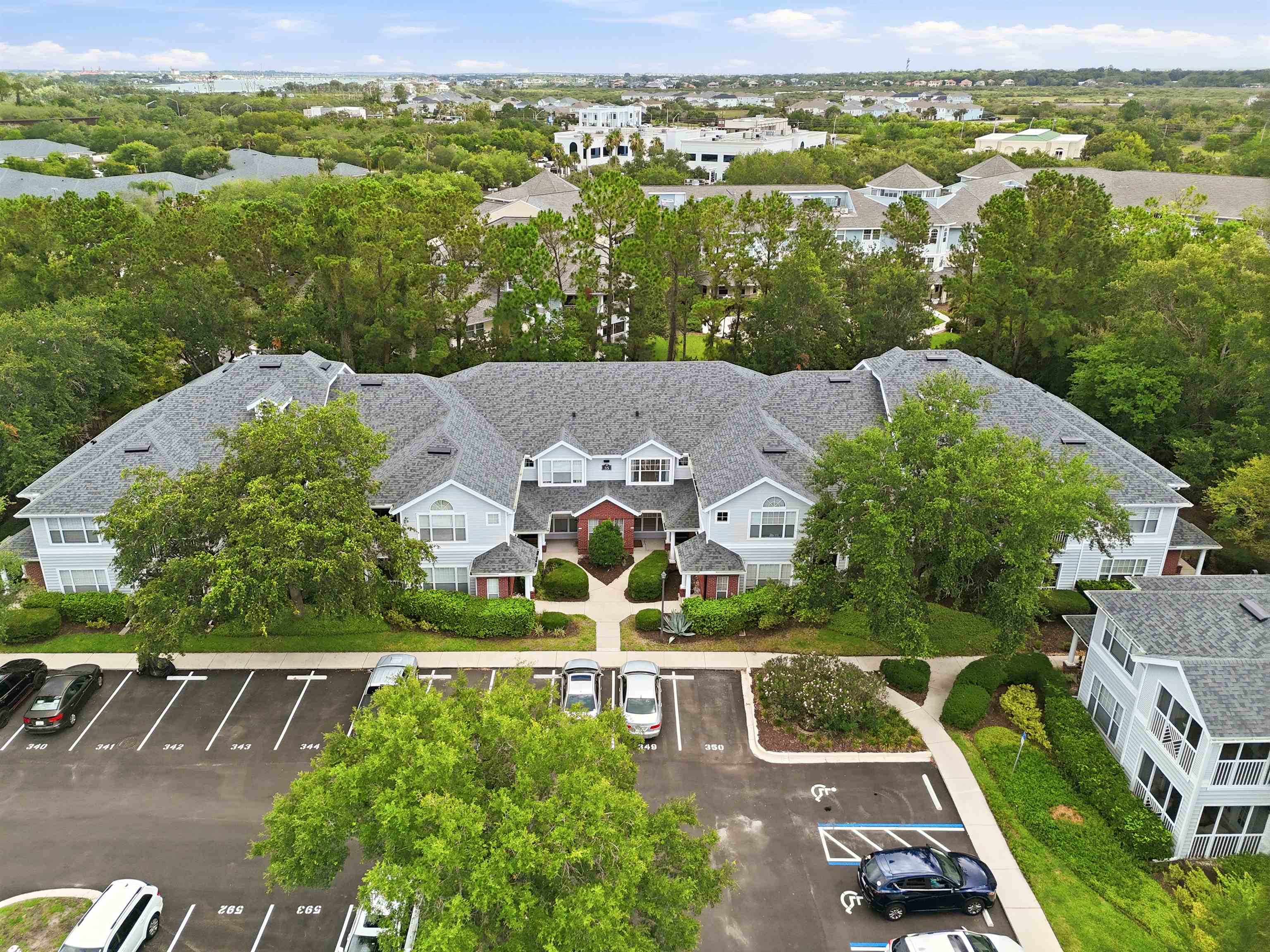 35111 Harbour Vista Circle