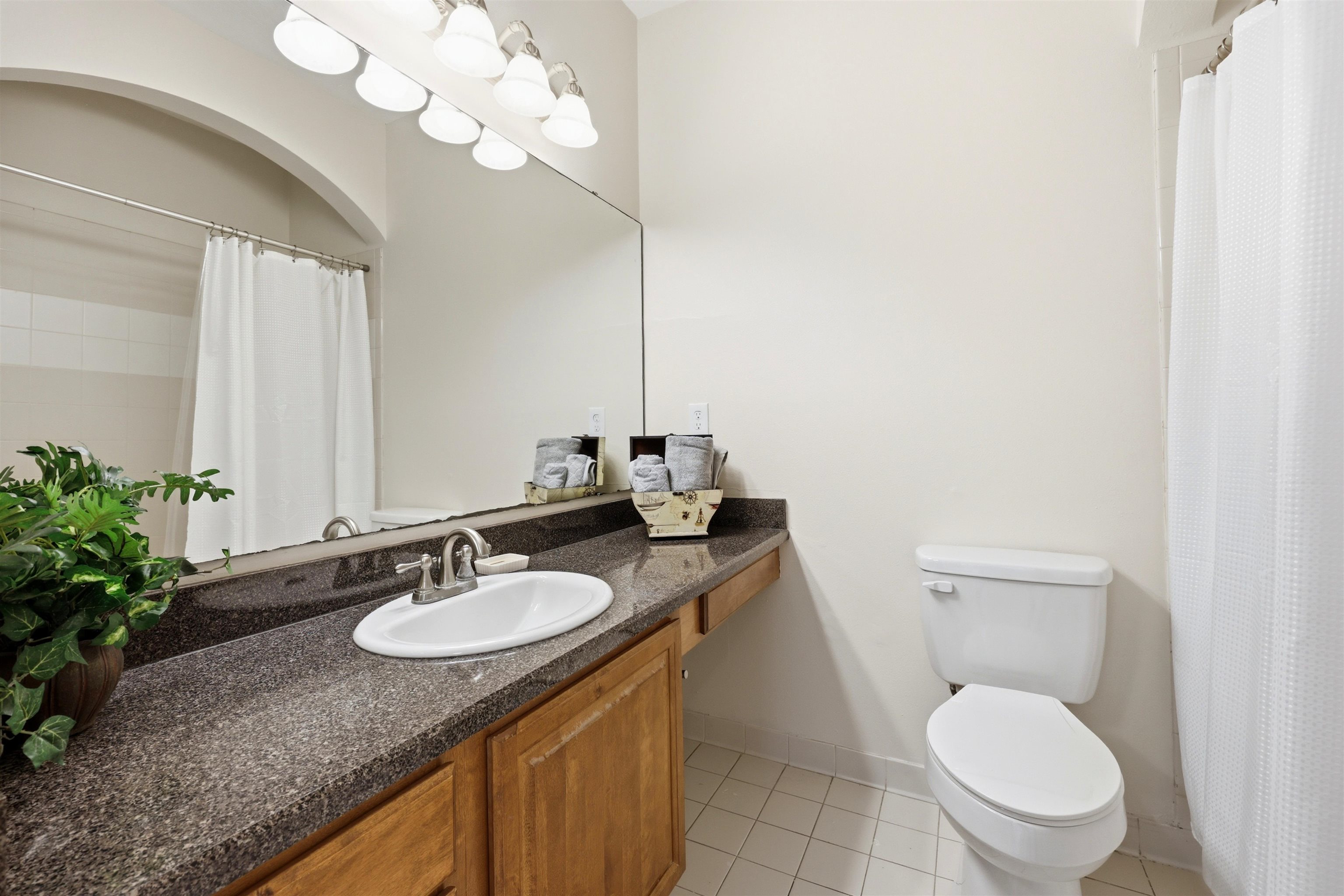35111 Harbour Vista Circle