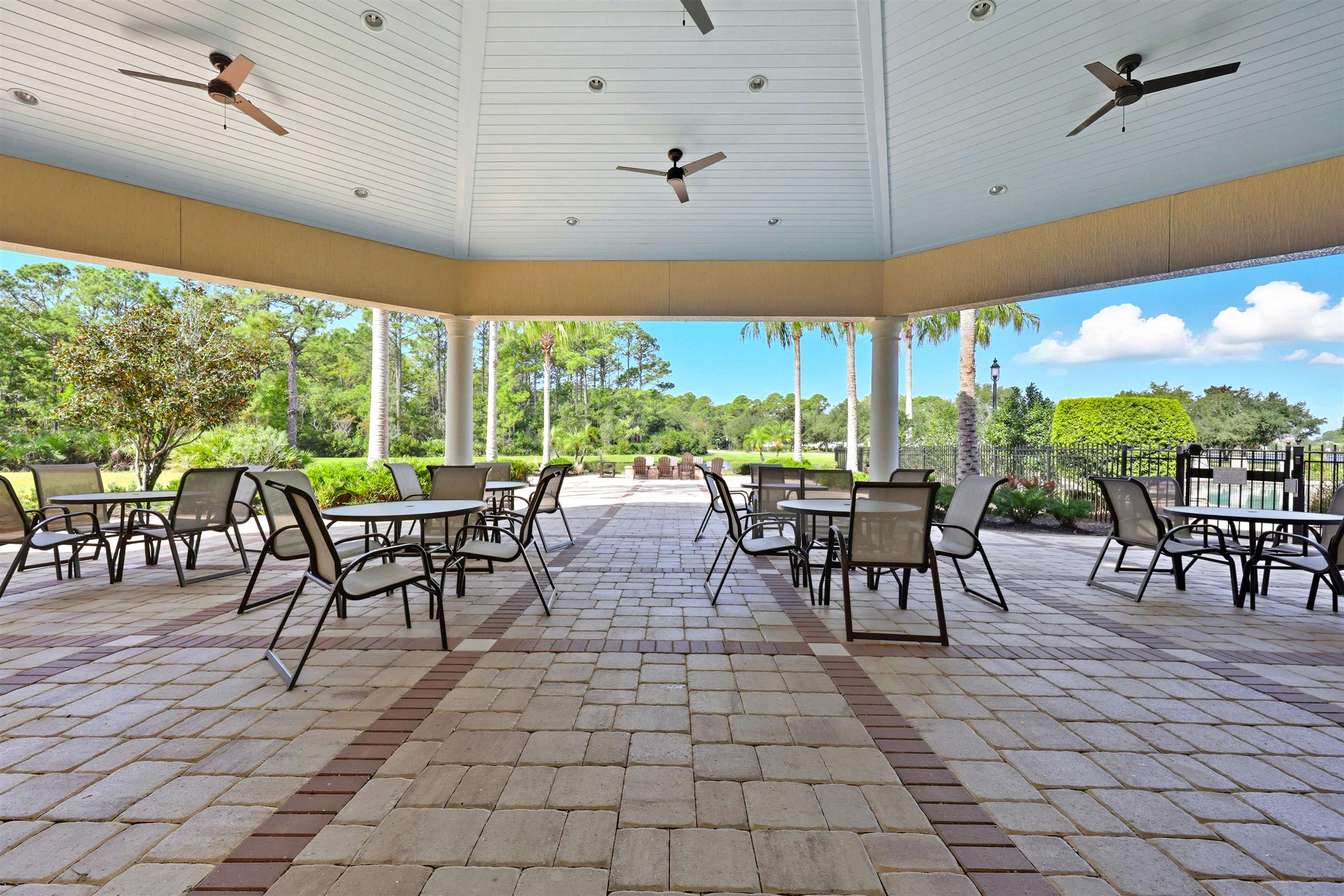 540 Pescado Dr