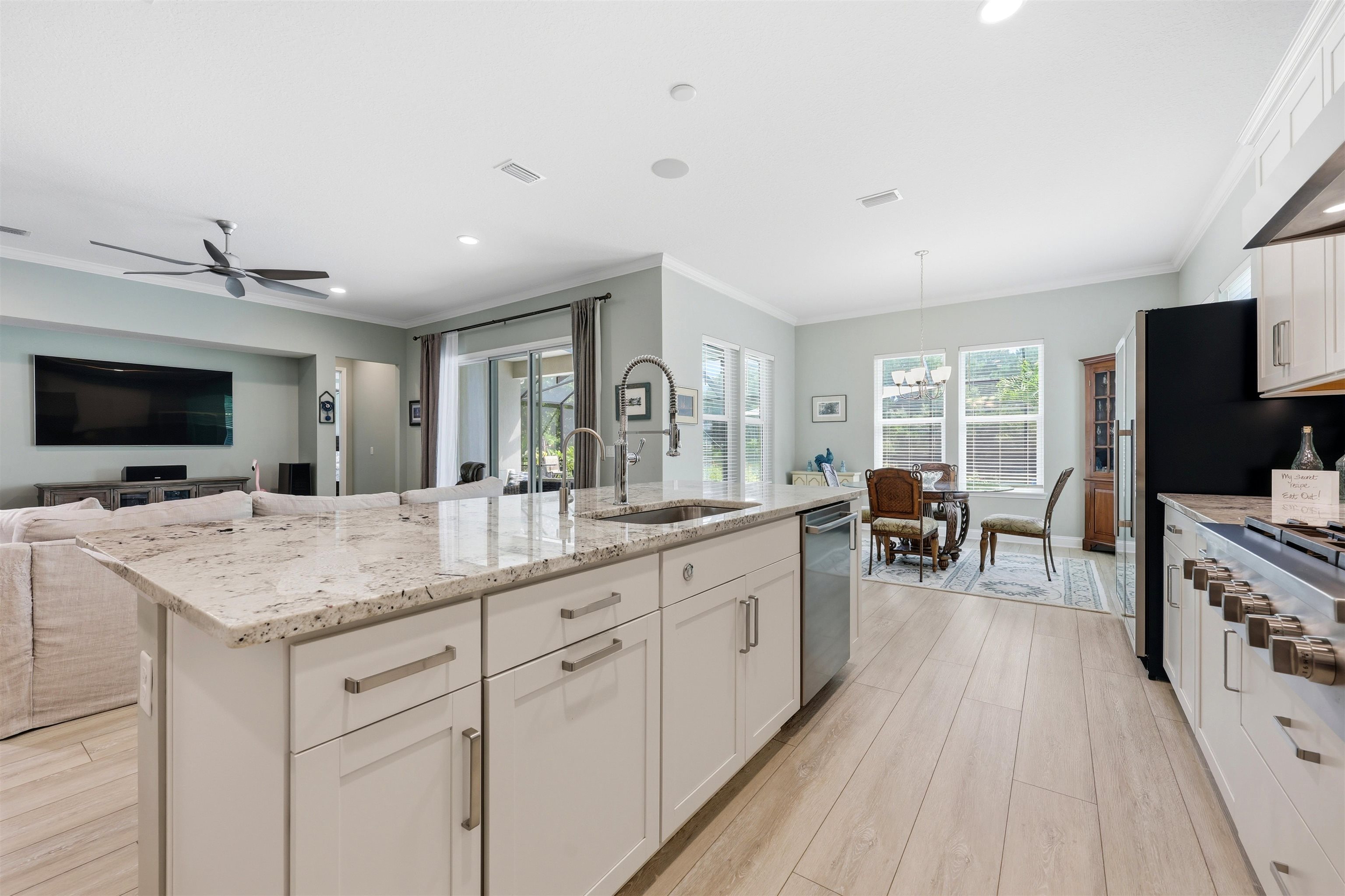 540 Pescado Dr