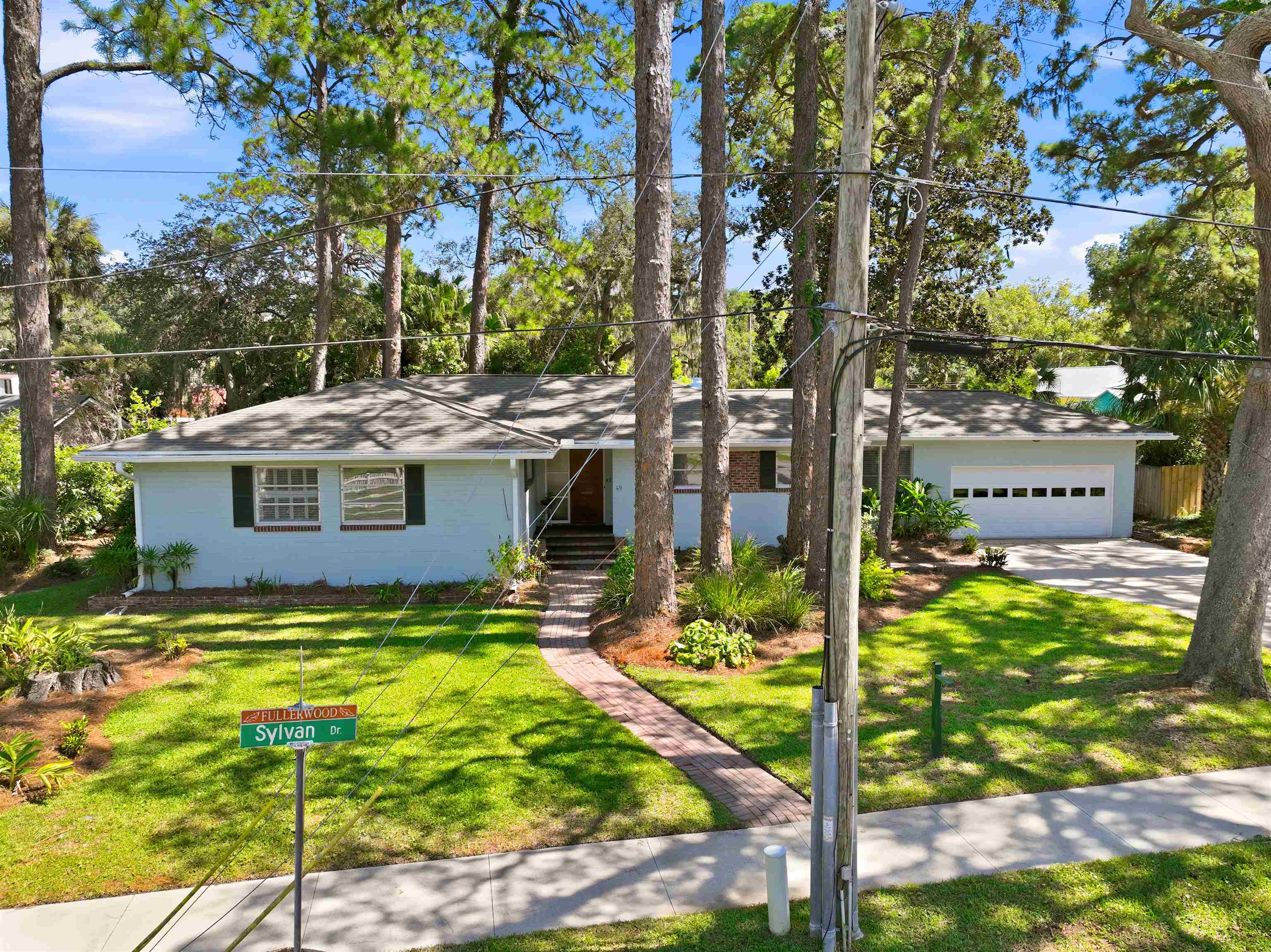 49 Sylvan Dr