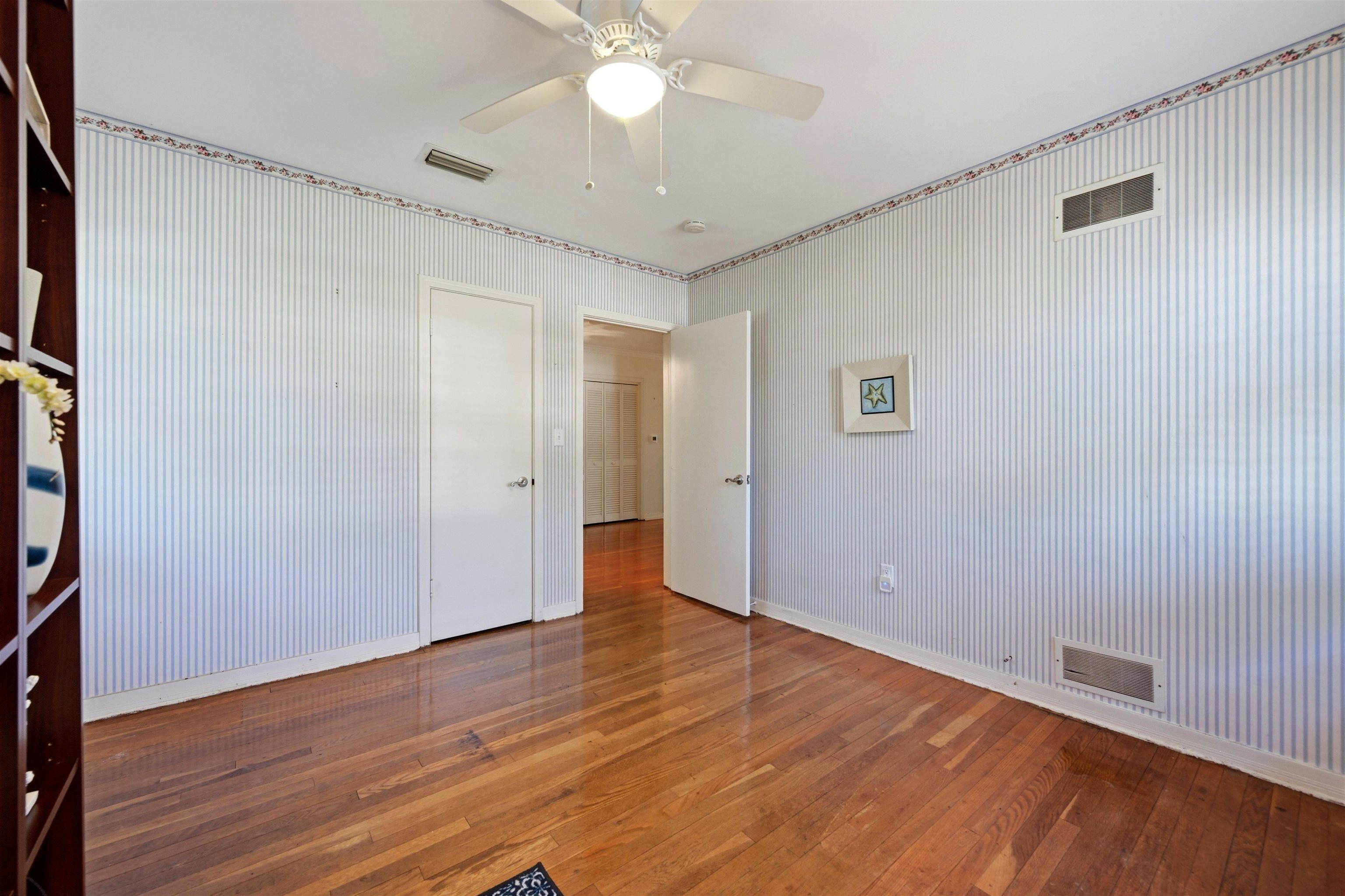 49 Sylvan Dr