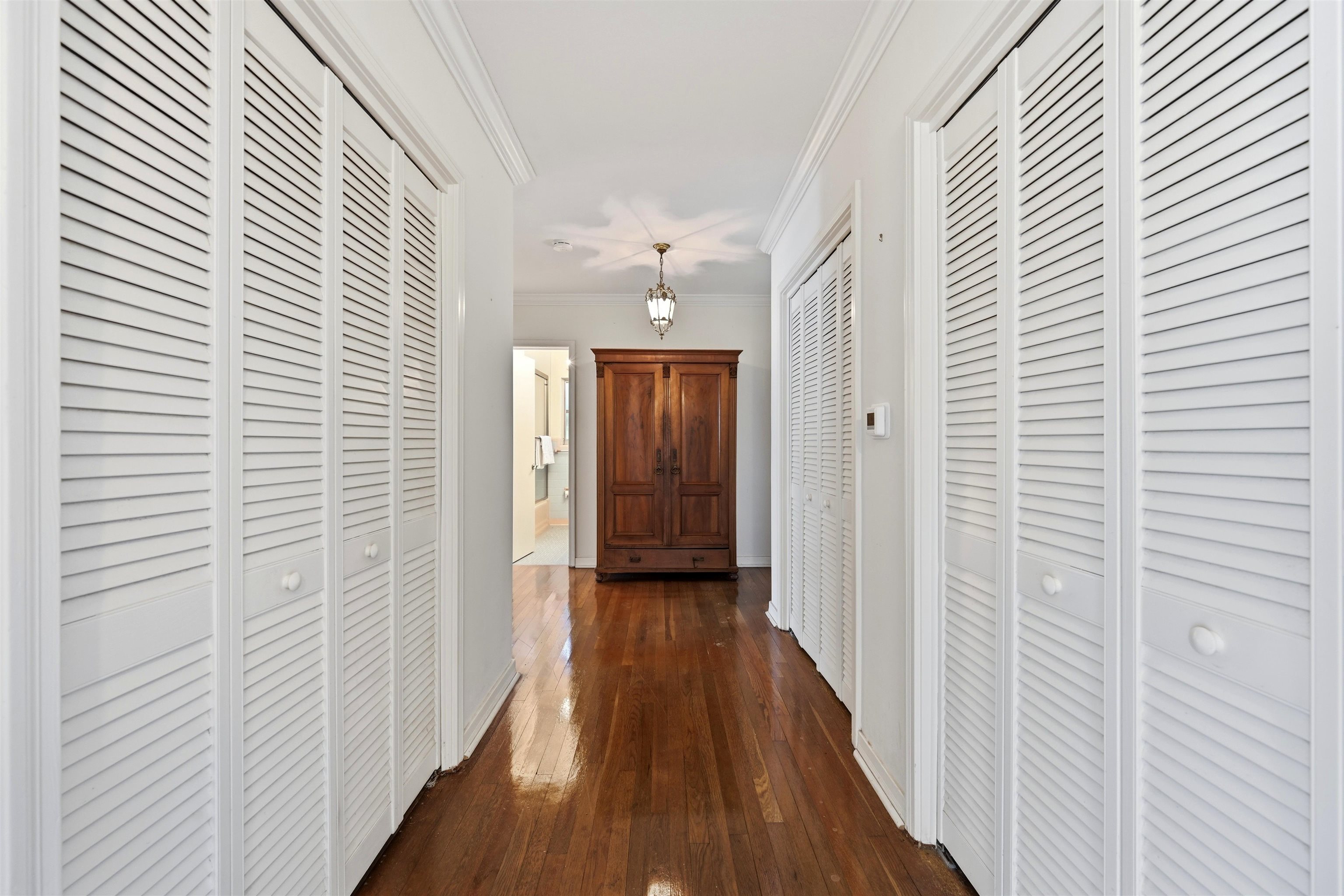 49 Sylvan Dr