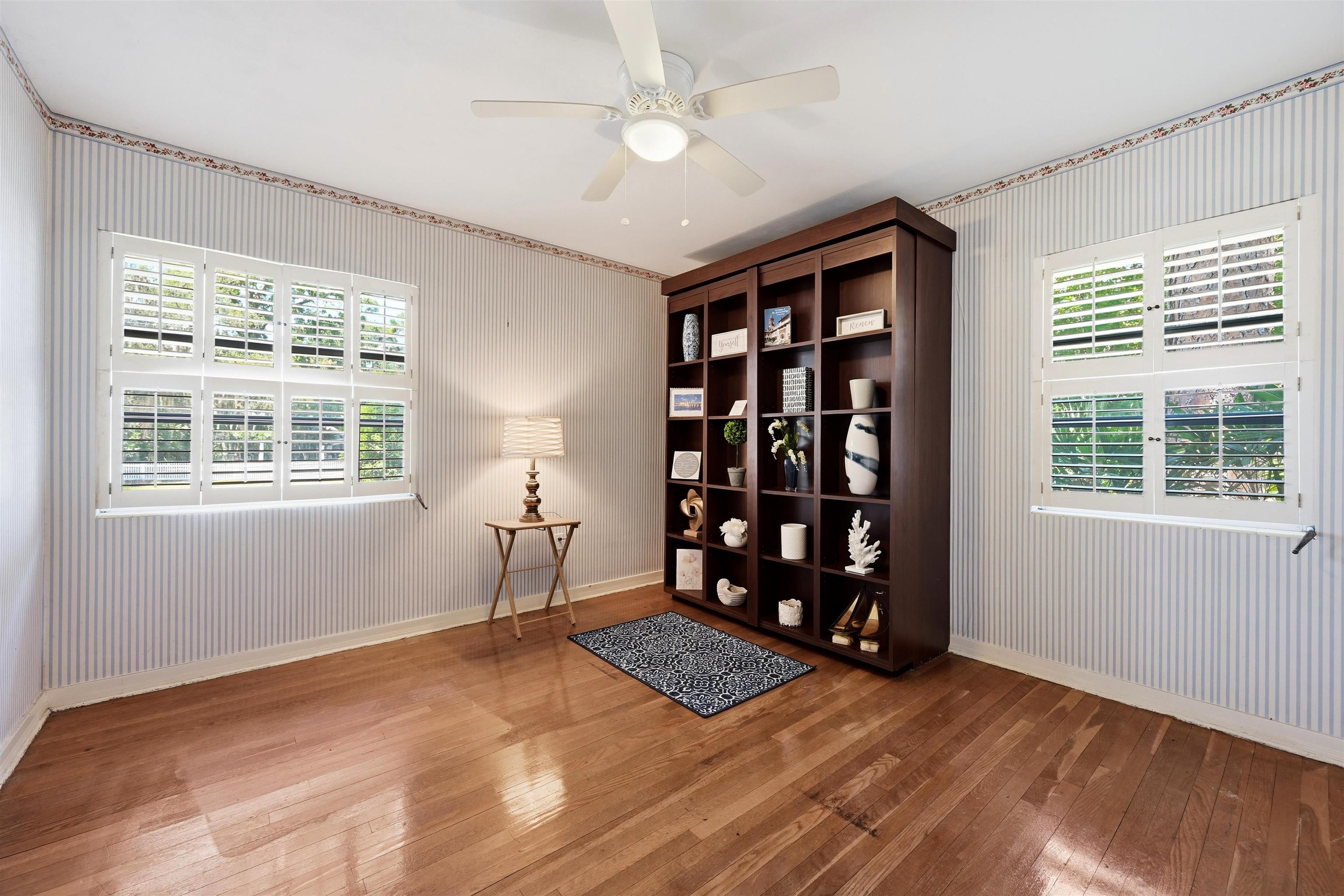 49 Sylvan Dr