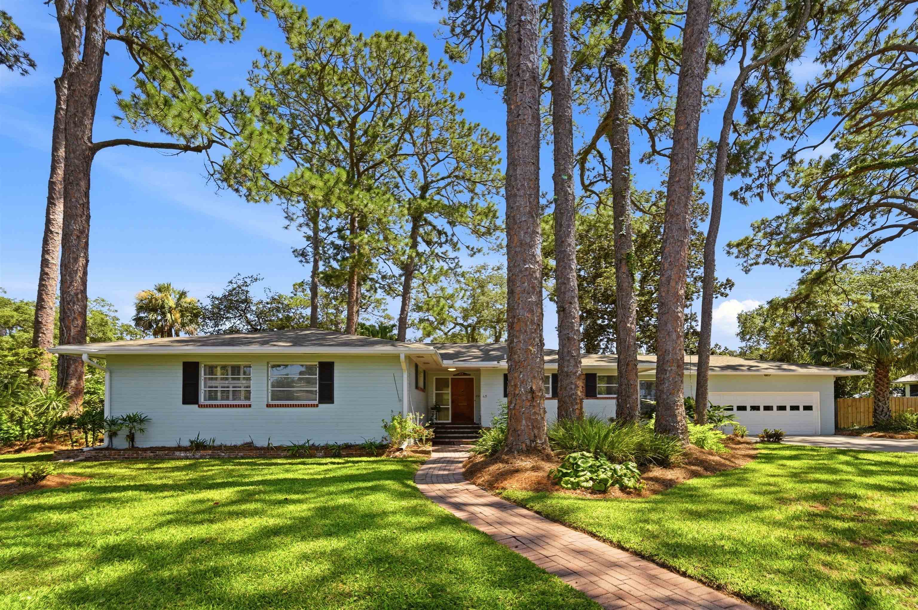 49 Sylvan Dr