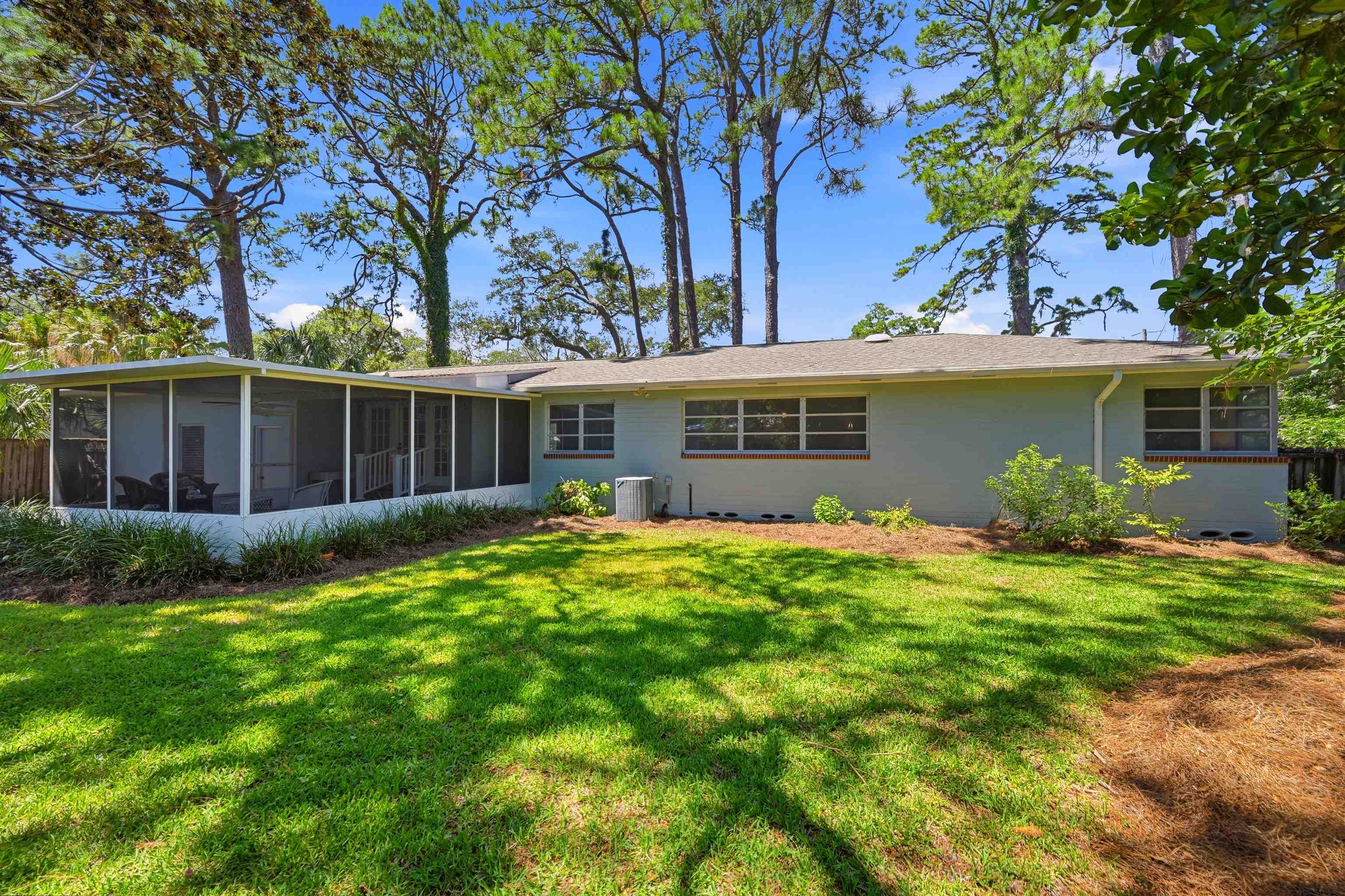 49 Sylvan Dr