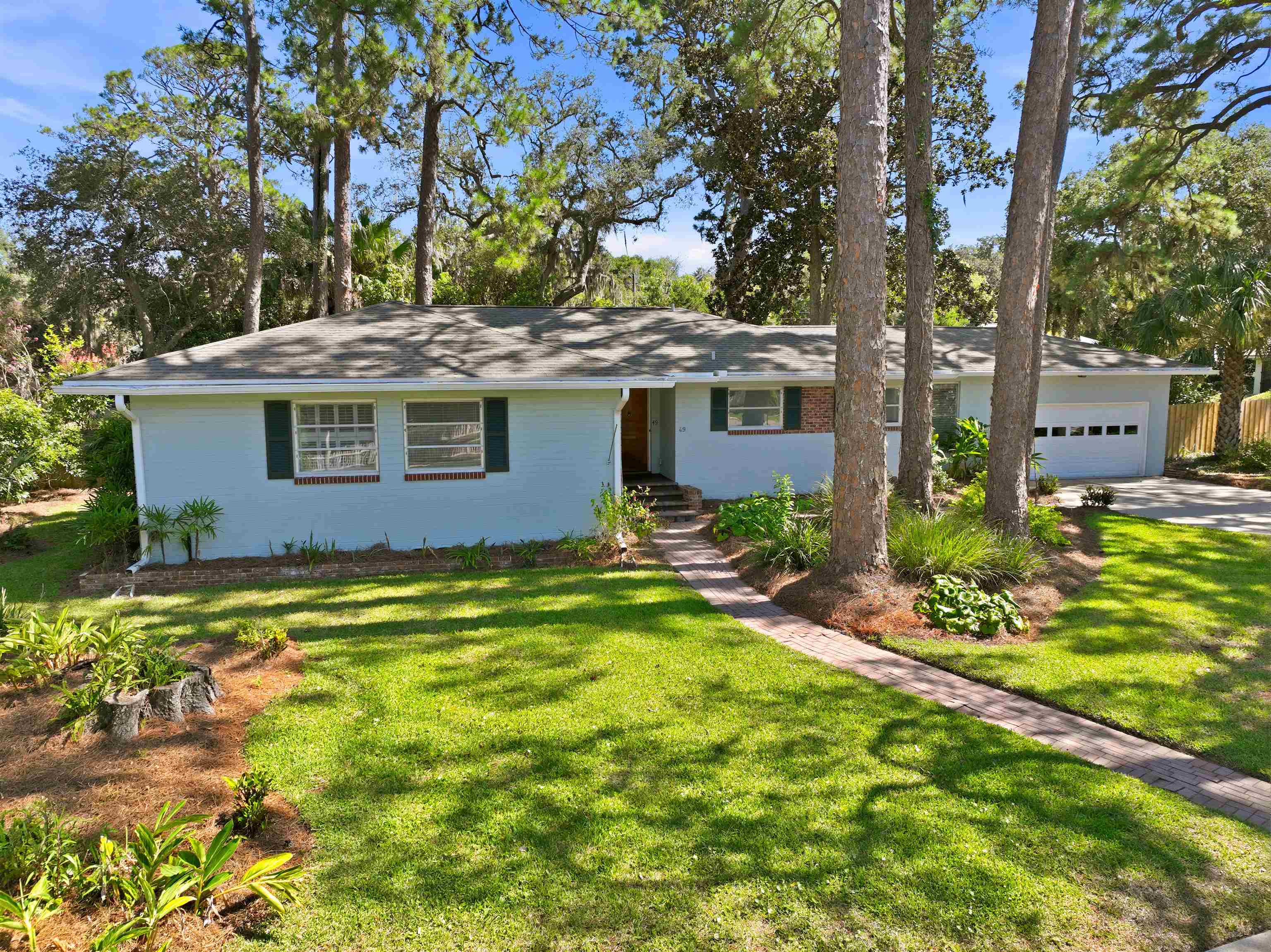 49 Sylvan Dr