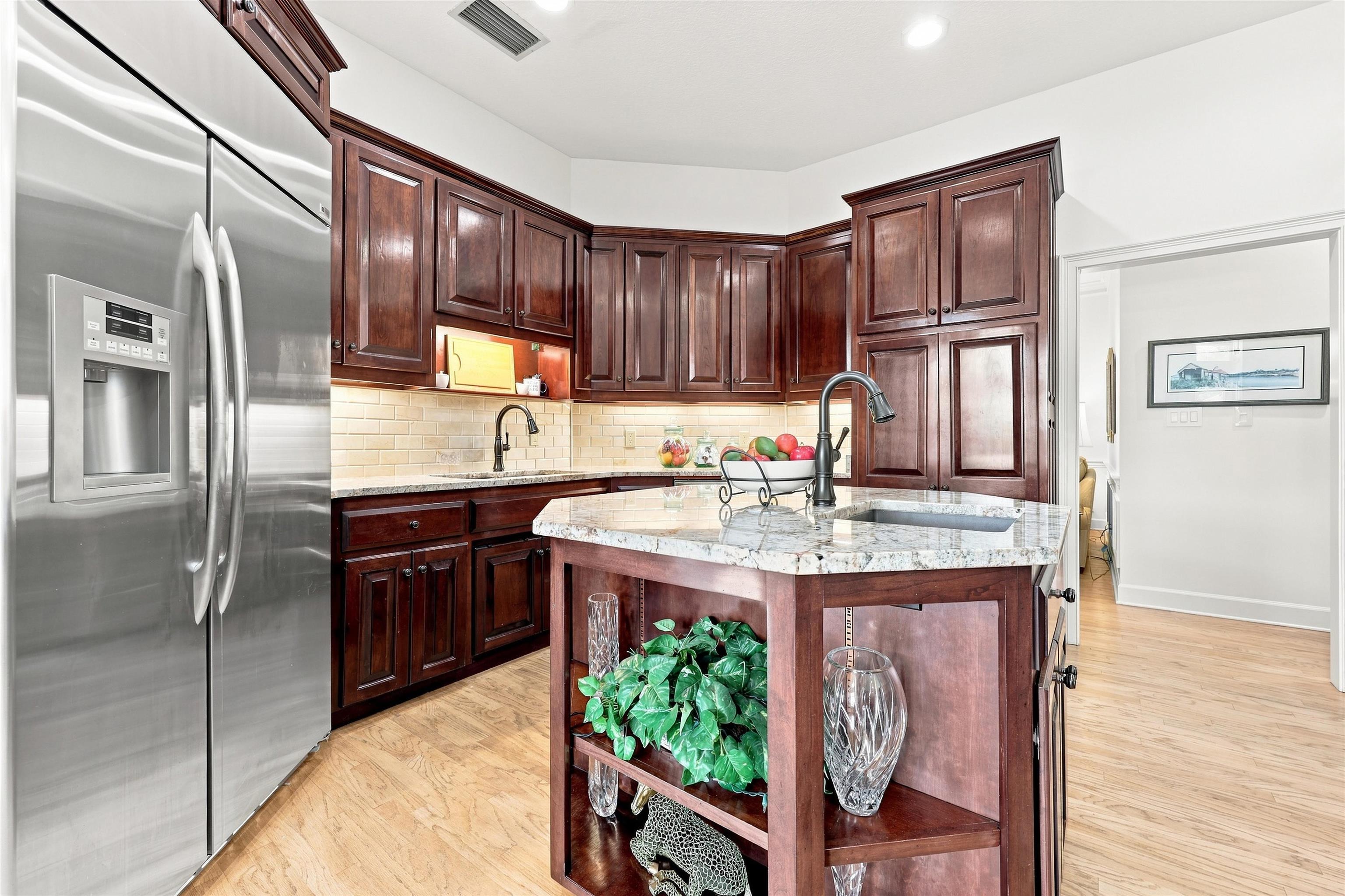 365 Marsh Point Cir
