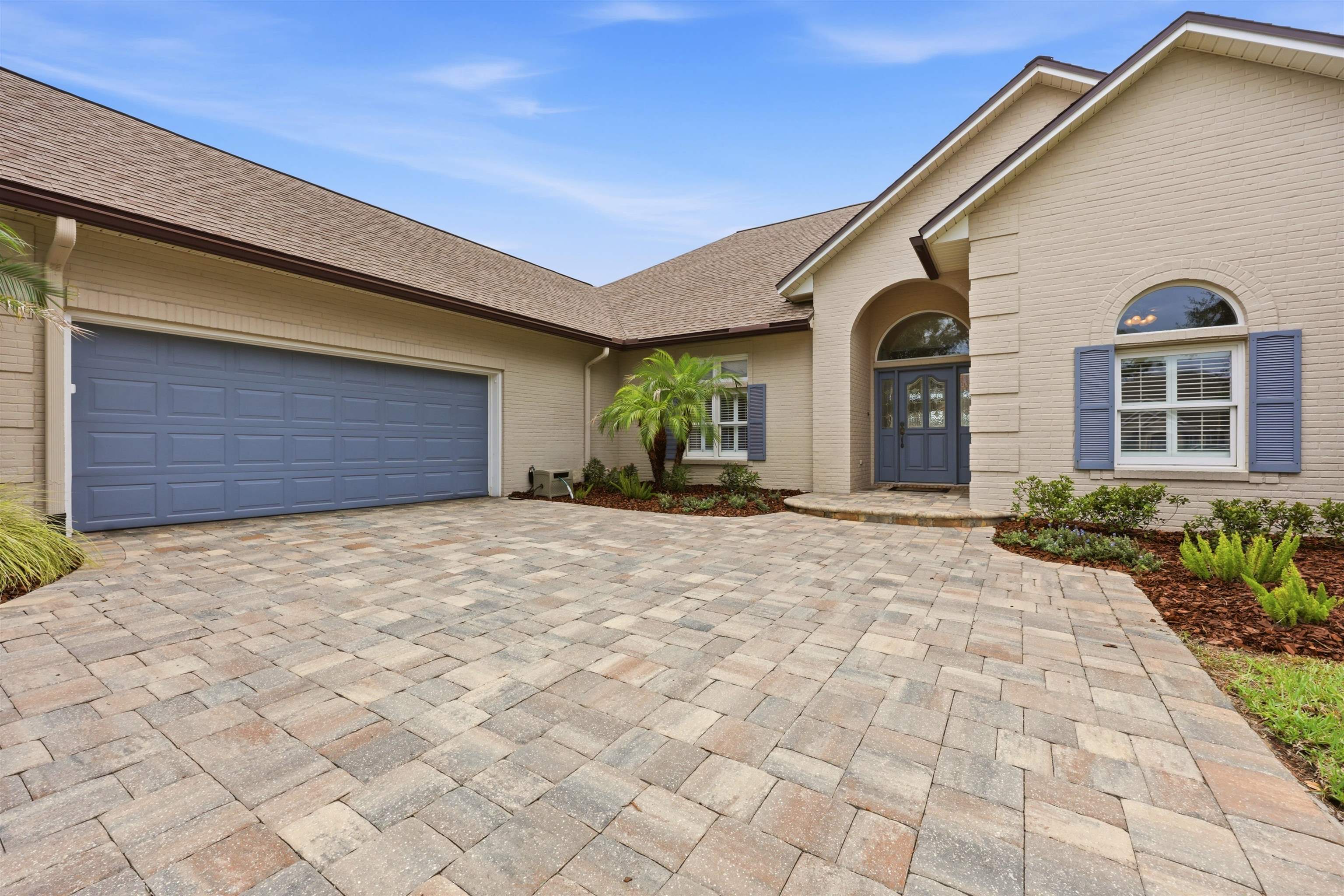 365 Marsh Point Cir