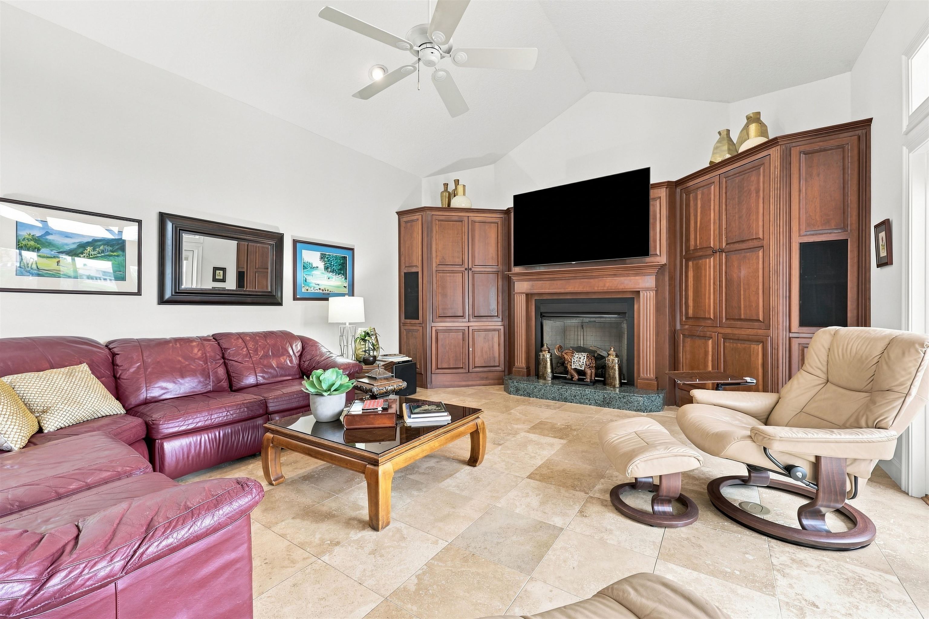 365 Marsh Point Cir