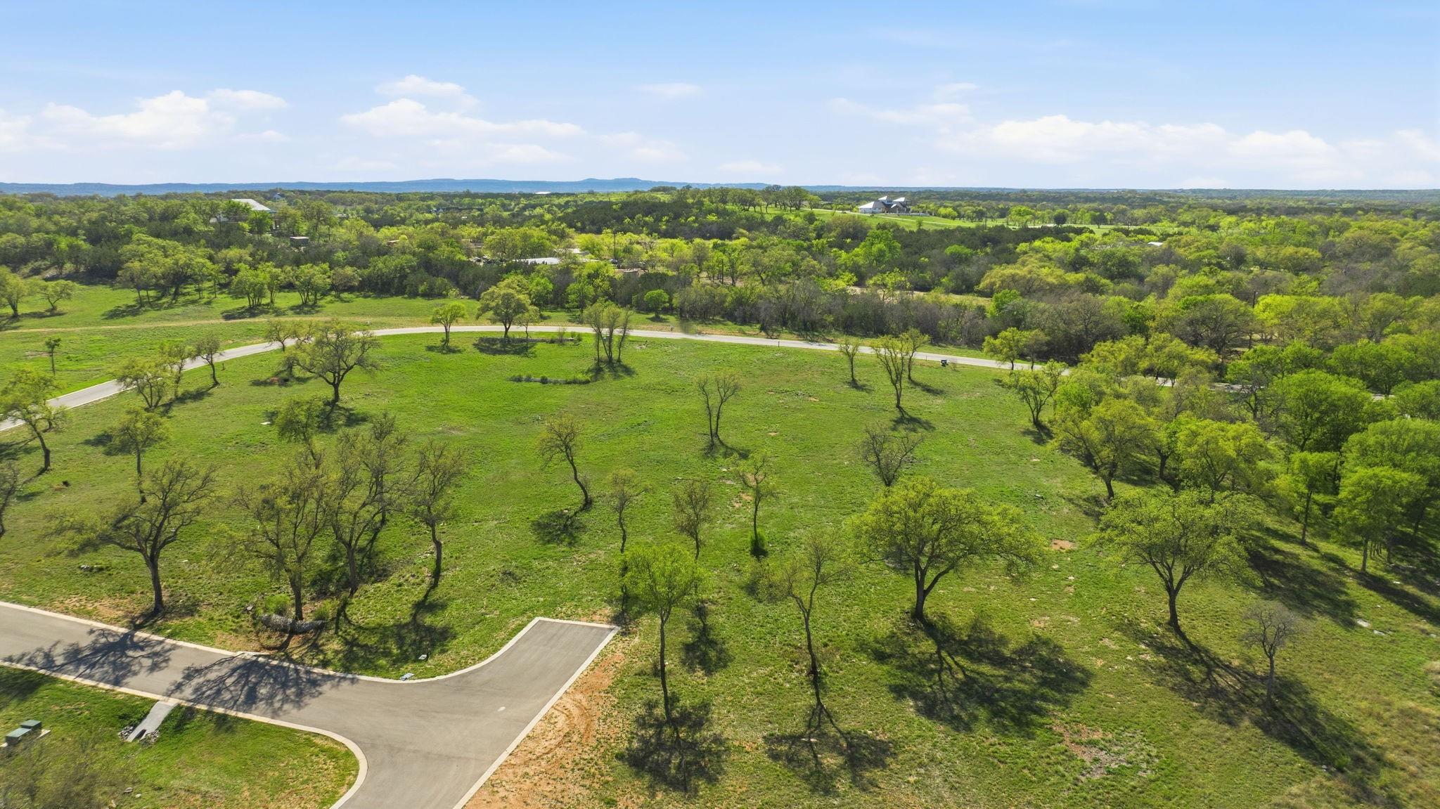 4 Creek Hollow WAY